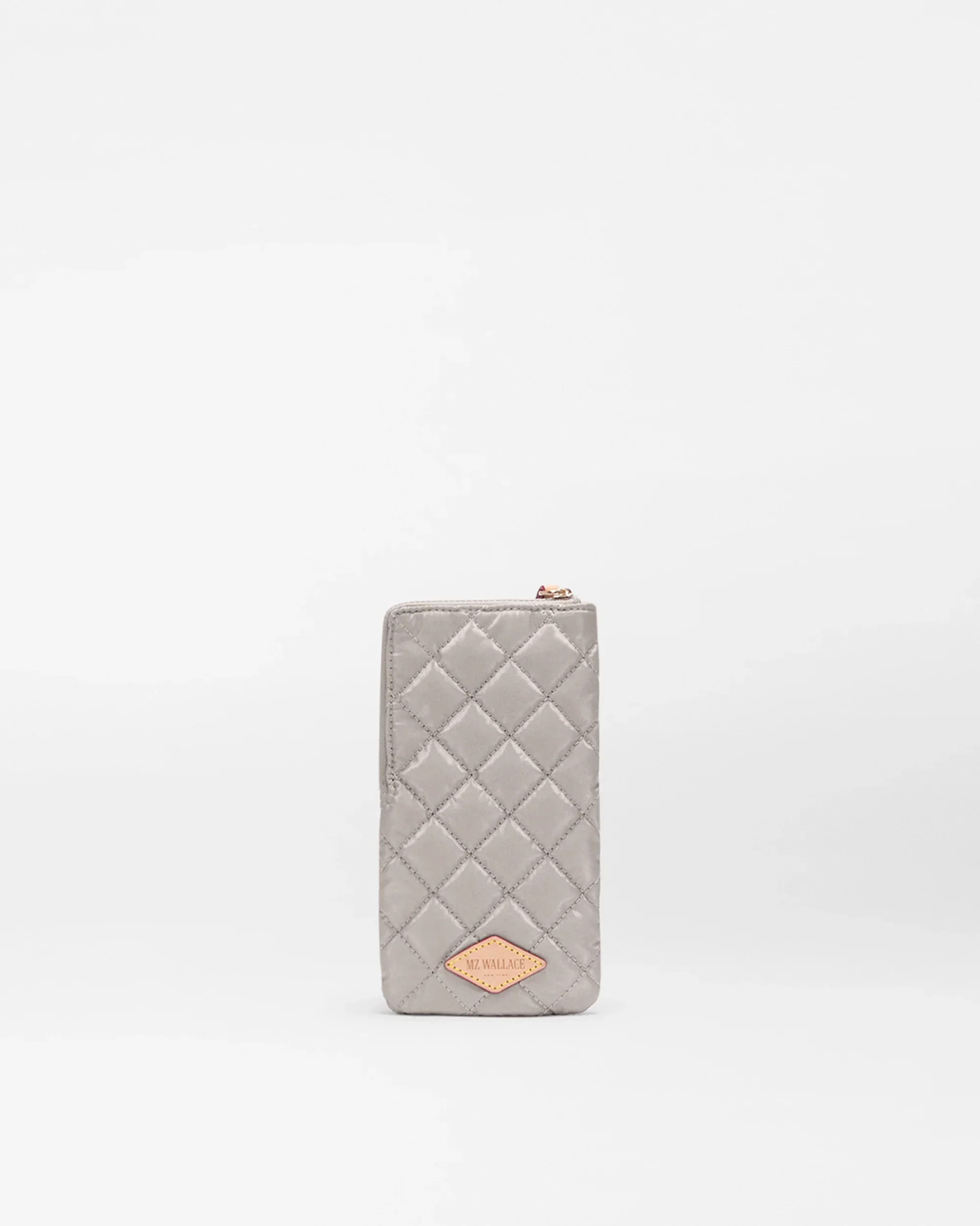 Sable Pearl Metallic Zip Sunglass Case