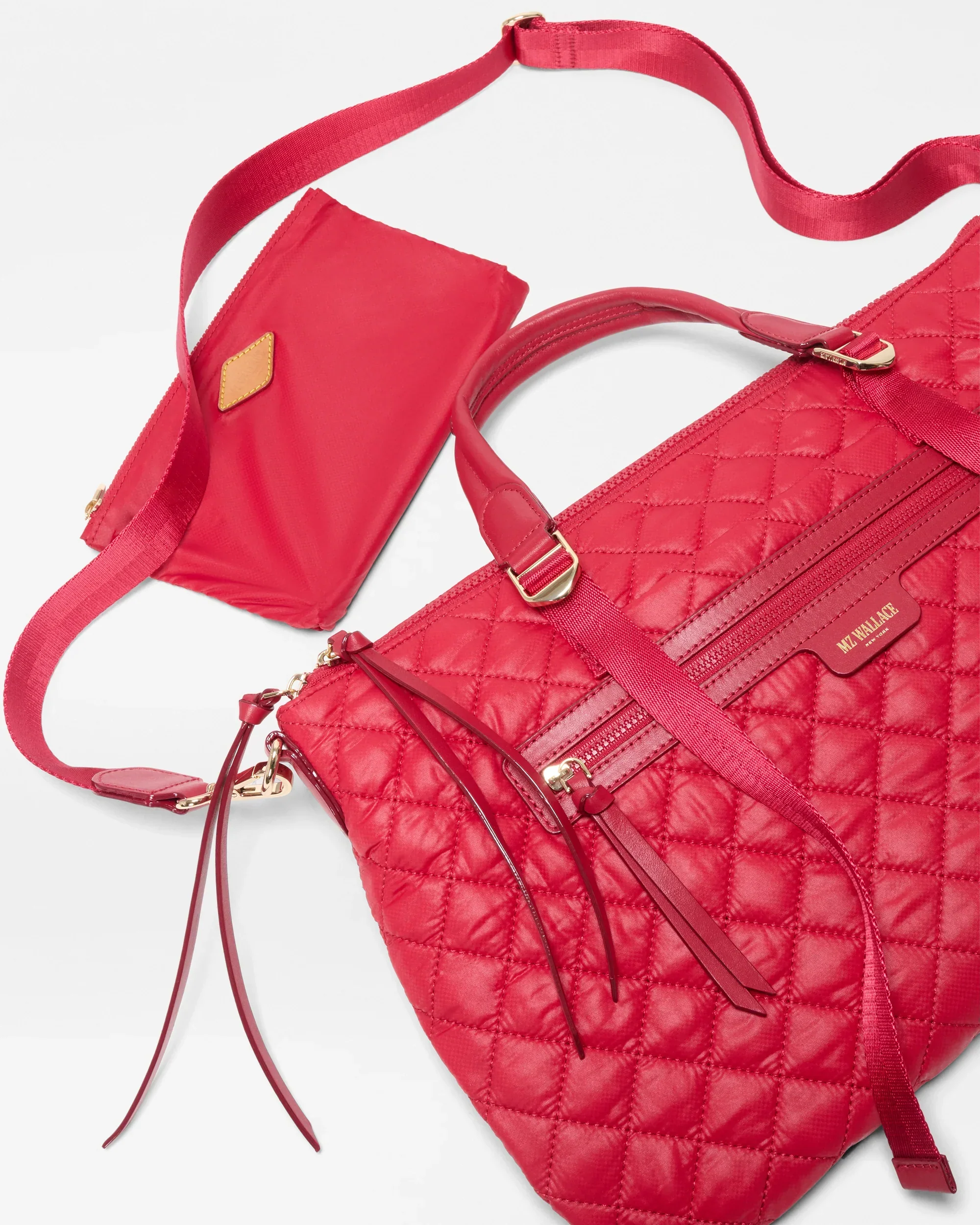 Apple Medium Park Satchel