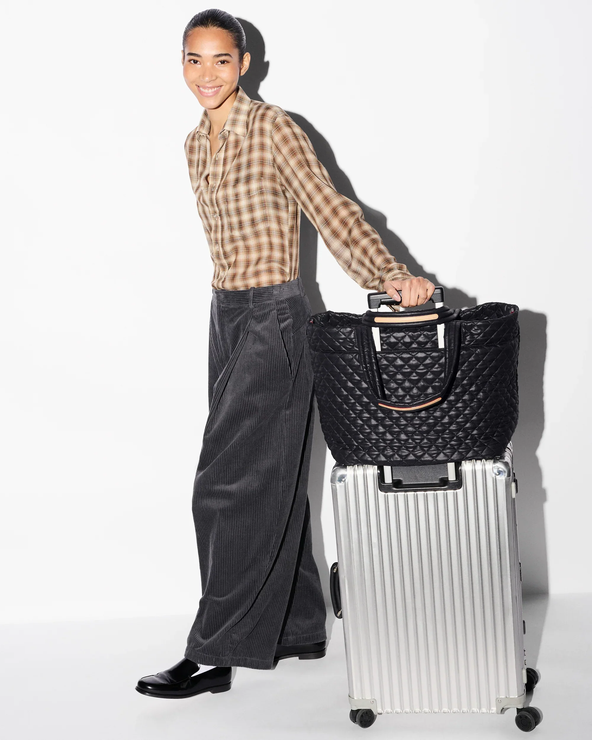 Black Large Metro Tote Deluxe II