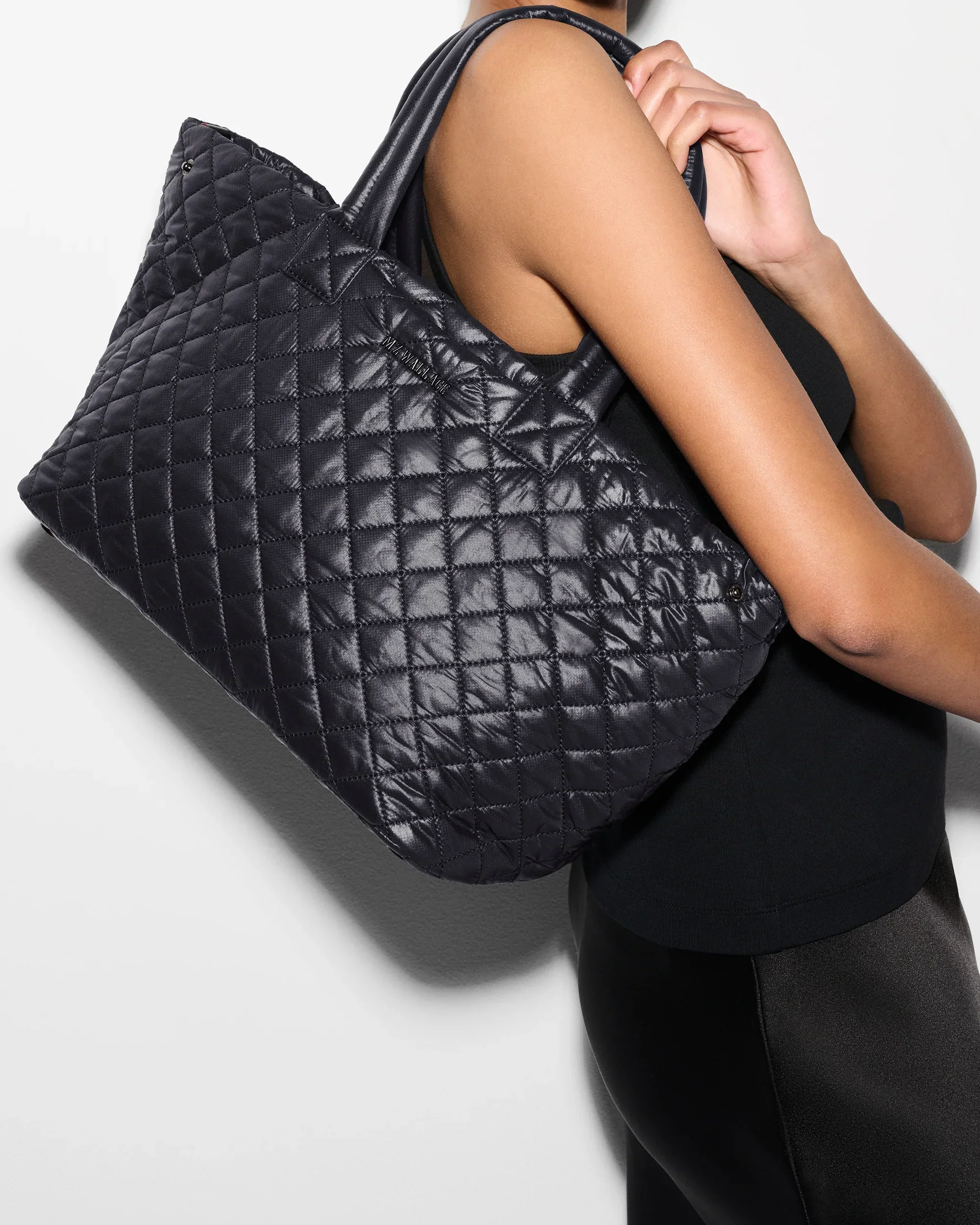 Black Medium Metro City Tote