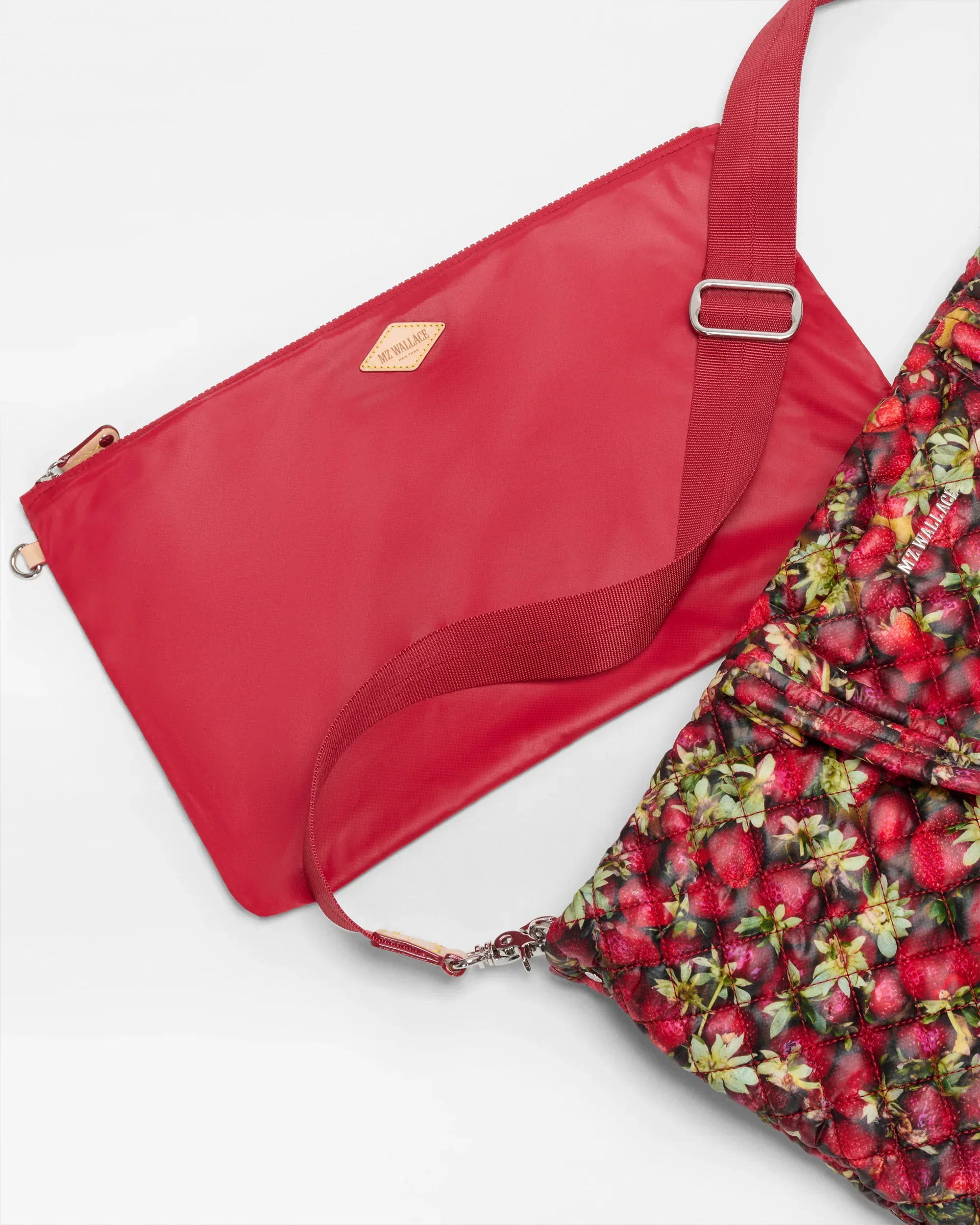 Strawberry Print Medium Metro Tote Deluxe