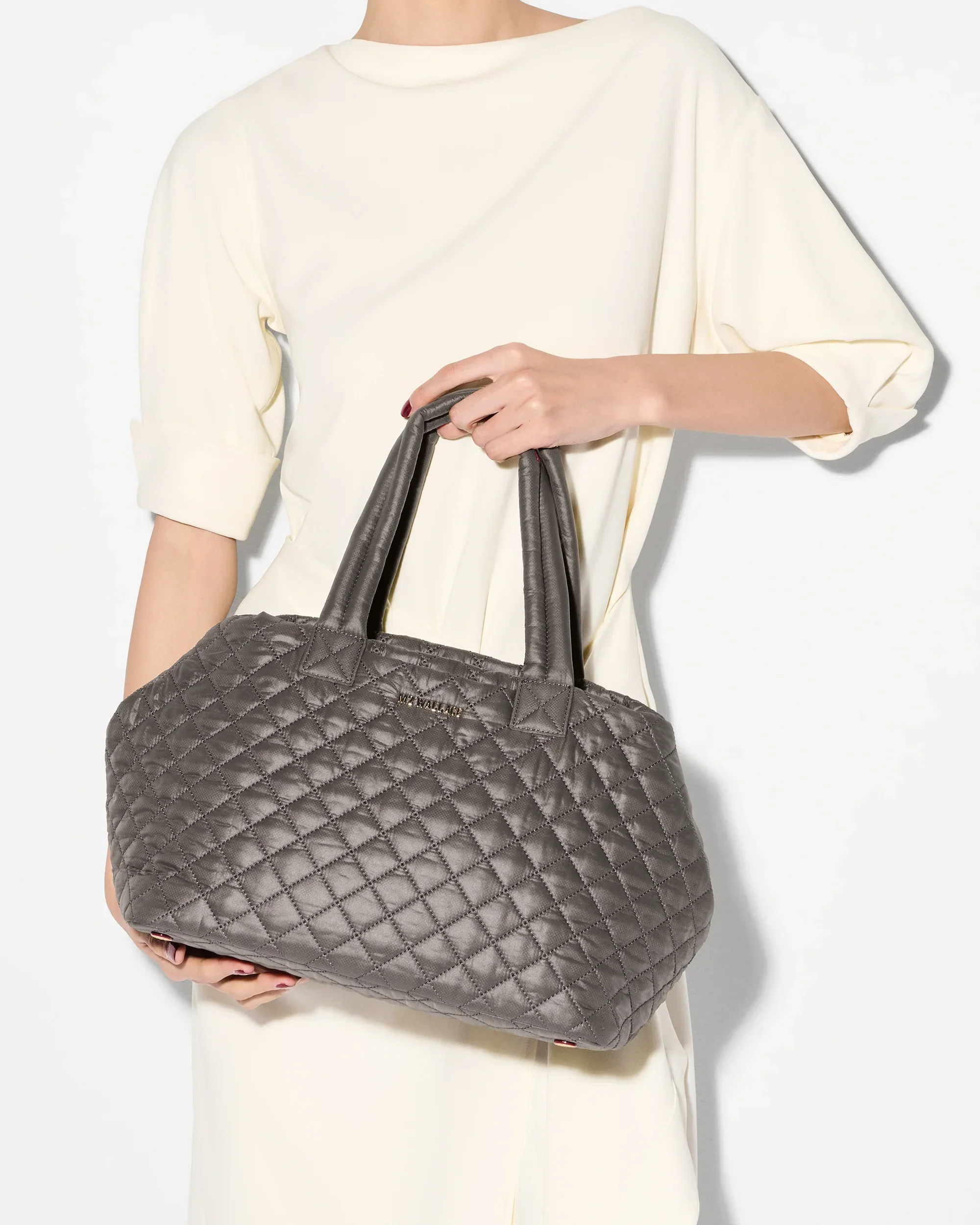 Magnet Medium Metro City Tote