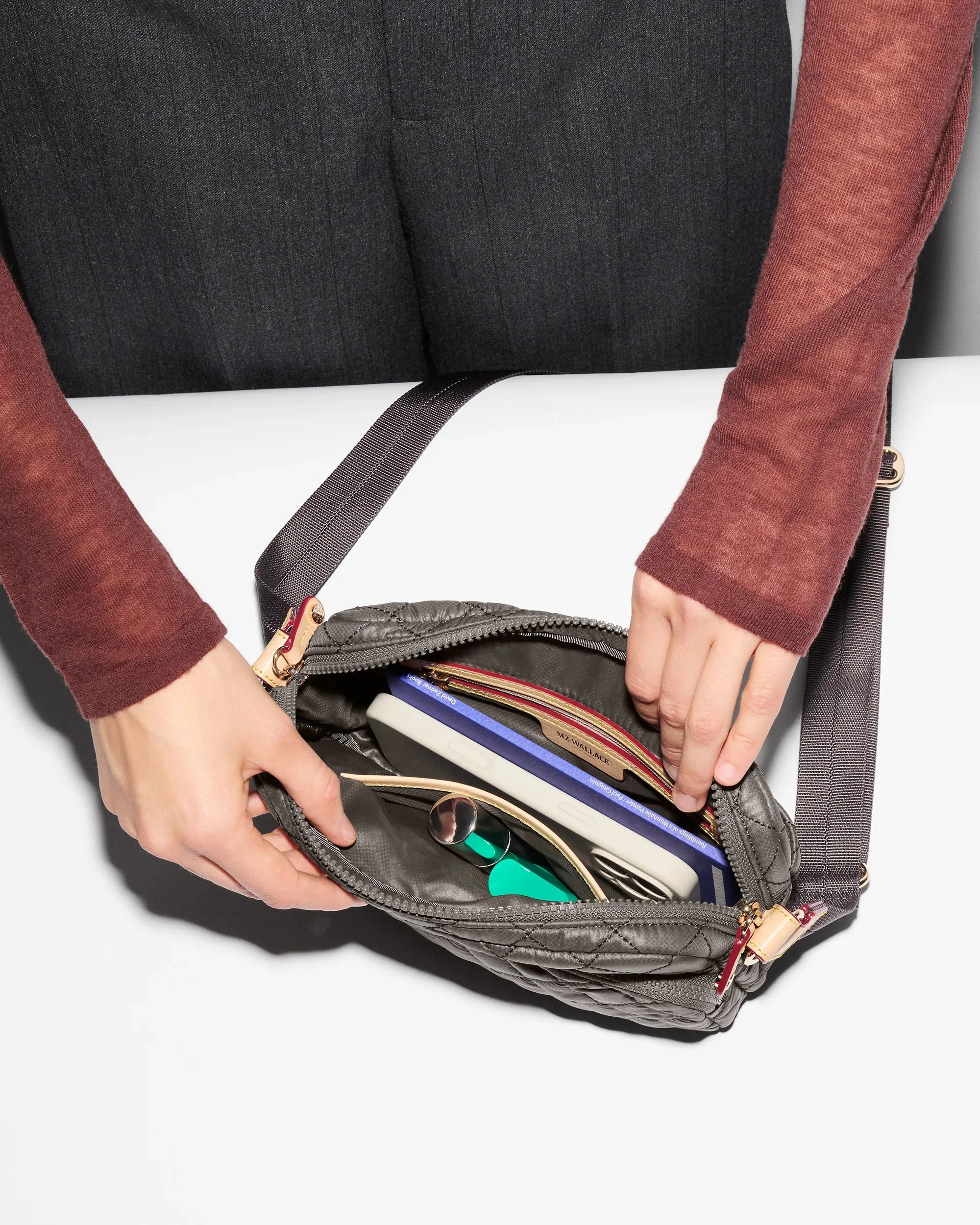 Magnet Small Metro Camera Bag II