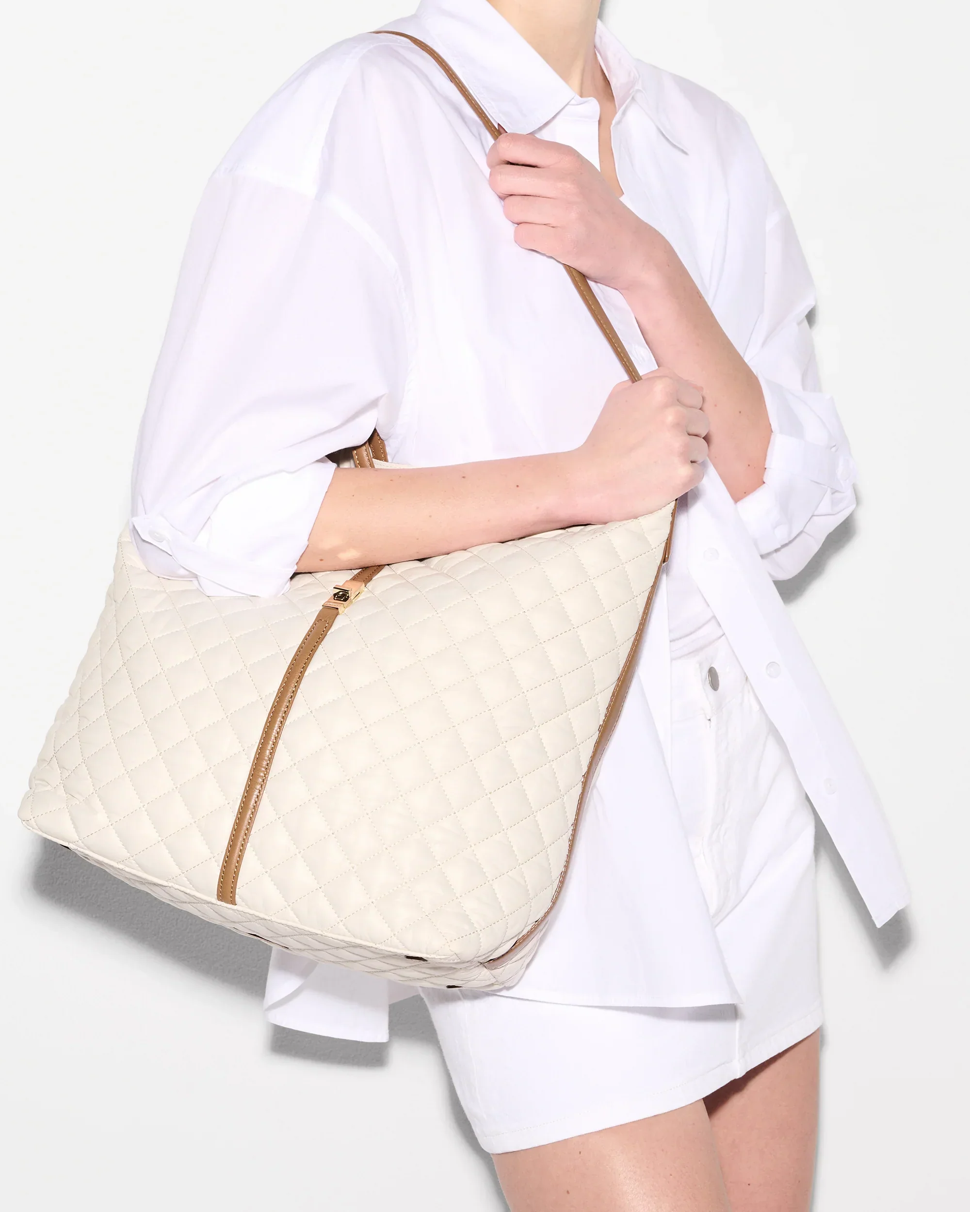 Sandshell with Brown Large Astor Hobo