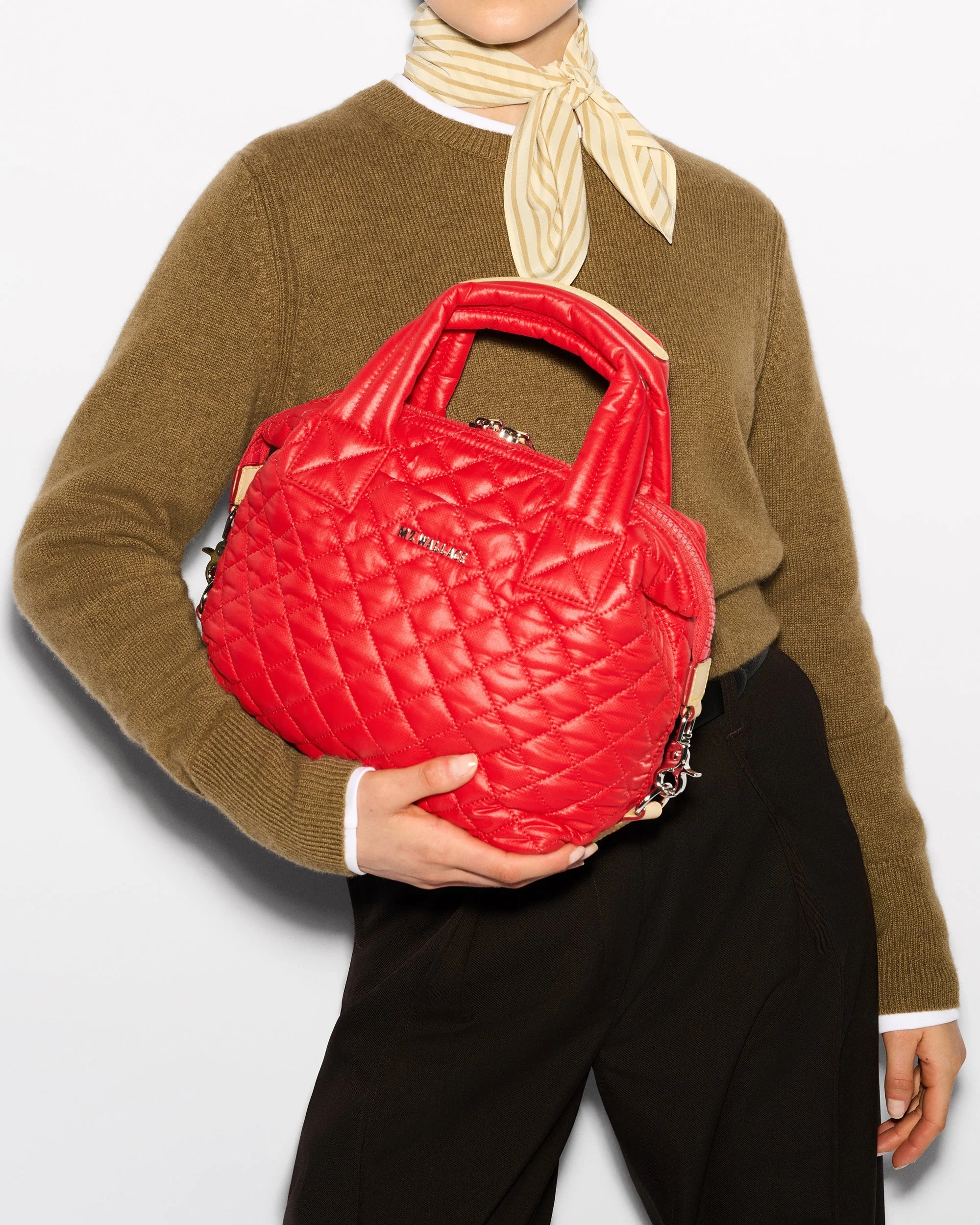 Bright Cherry Small Sutton Deluxe