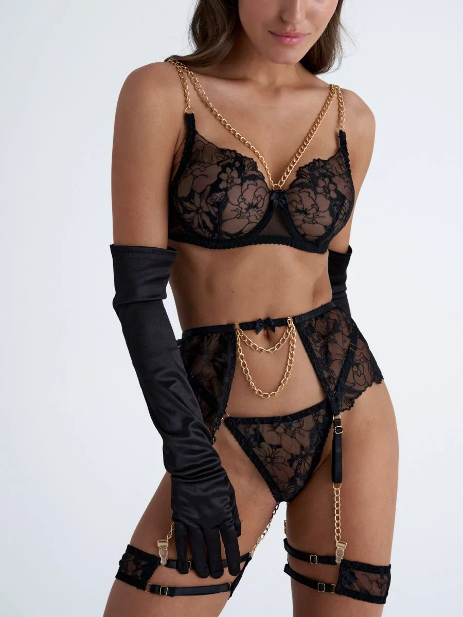 Victoria Chain Luxury Lingerie$89.00Intimate Partner