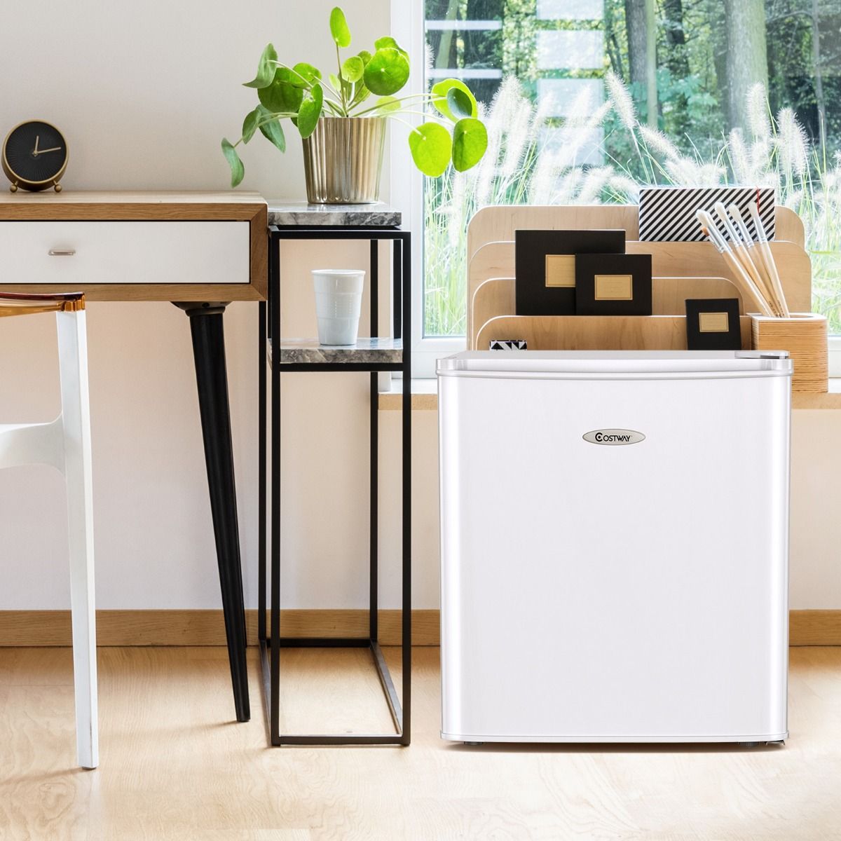 Mini Réfrigérateur 48L, 2 niveaux et porte-bouteille, bac à légumes, Silencieux 230V, 46 x 44 x 49 cm, Blanc