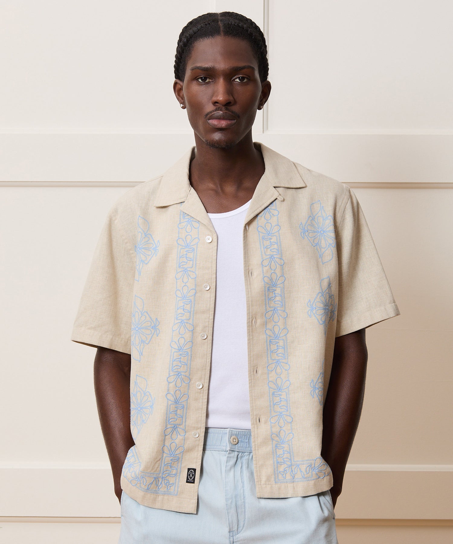 Cropped Embroidered Camp Collar Shirt