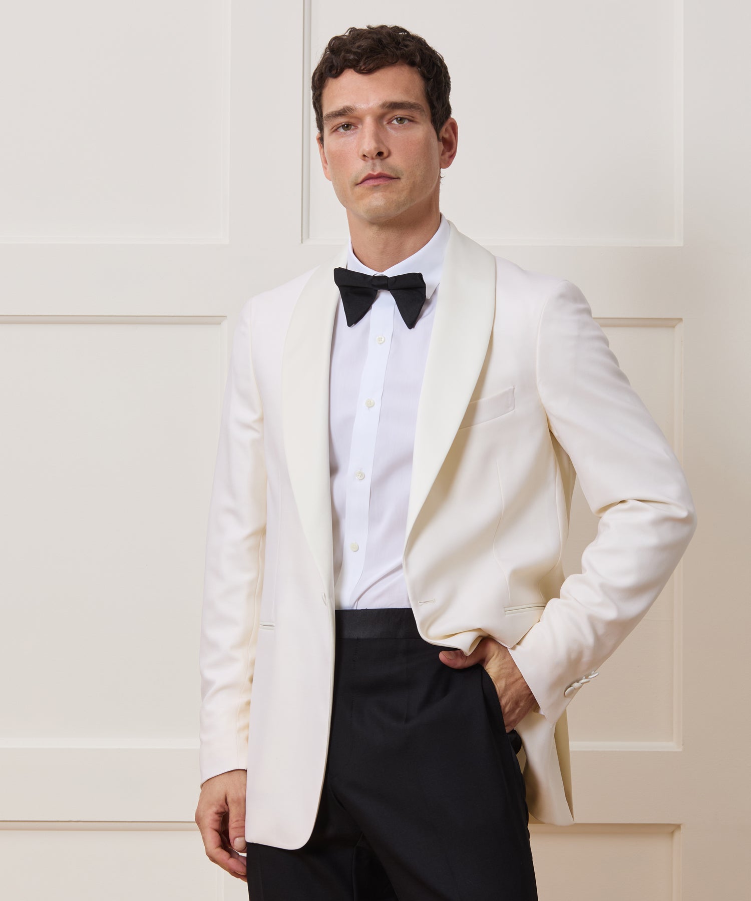 Italian Wool Shawl Tuxedo Jacket in Ivory