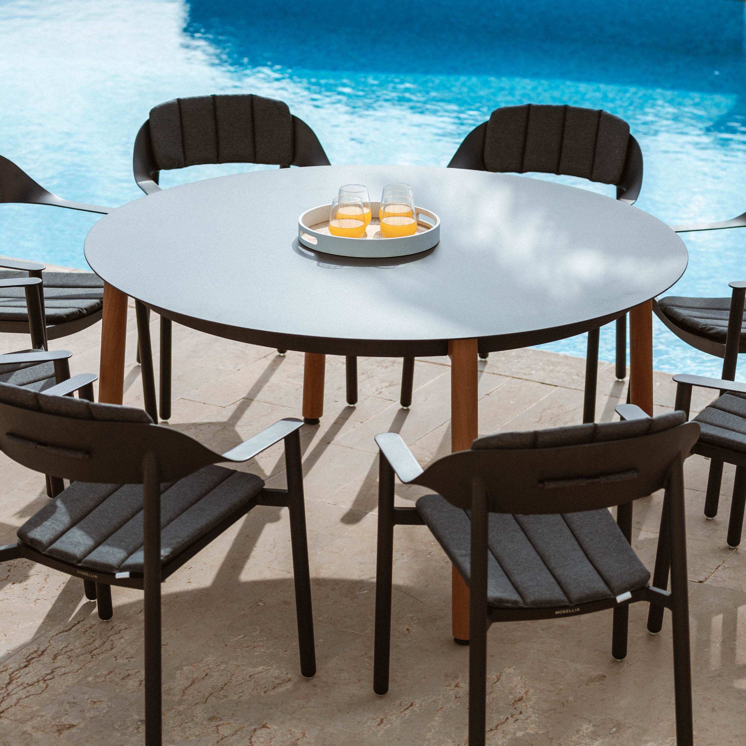 Table de jardin ronde en aluminium 8 places (D149 cm) Monte Carlo Gris anthracite - Action-sport36