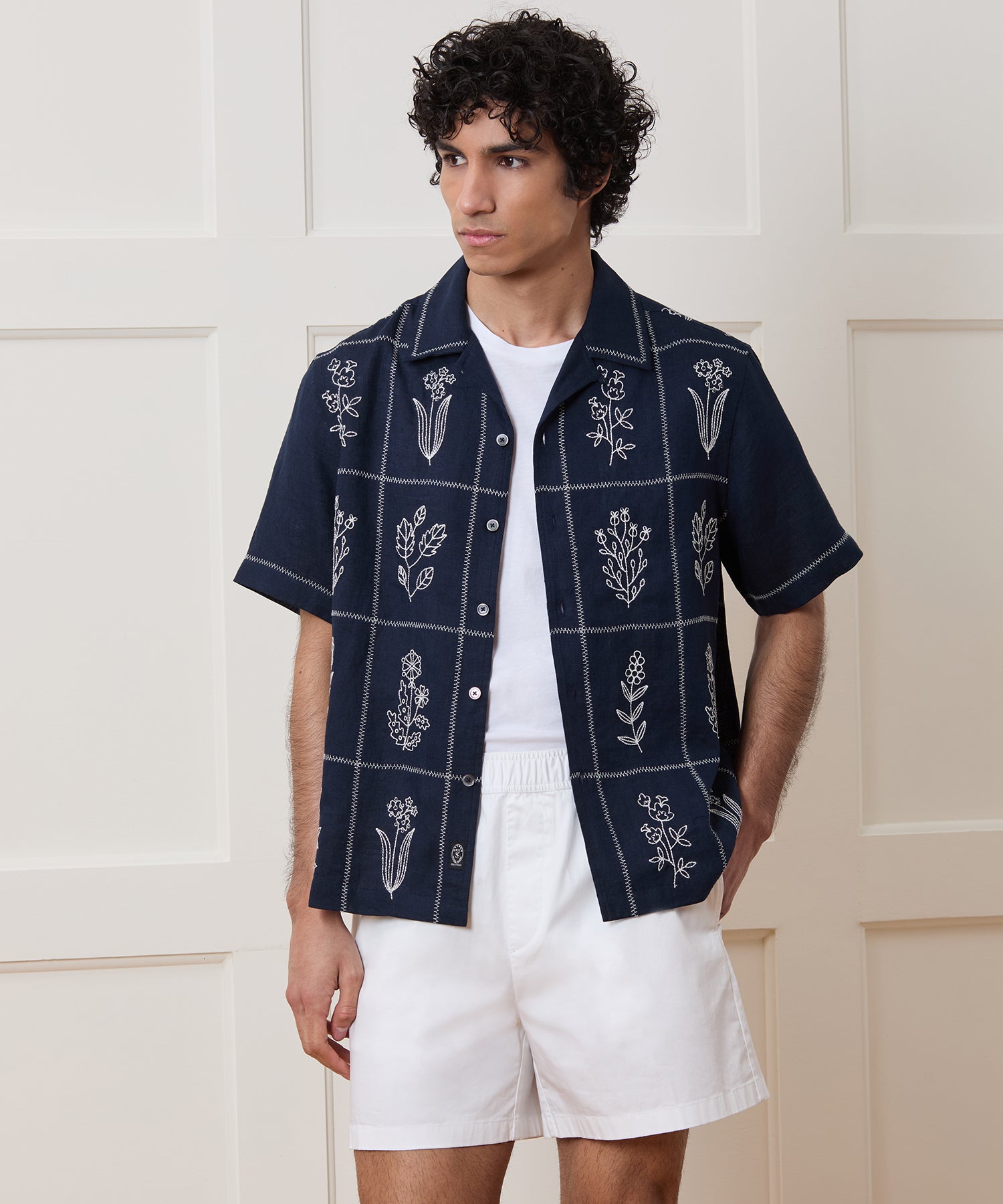 Cropped Embroidered Linen Camp Collar Shirt