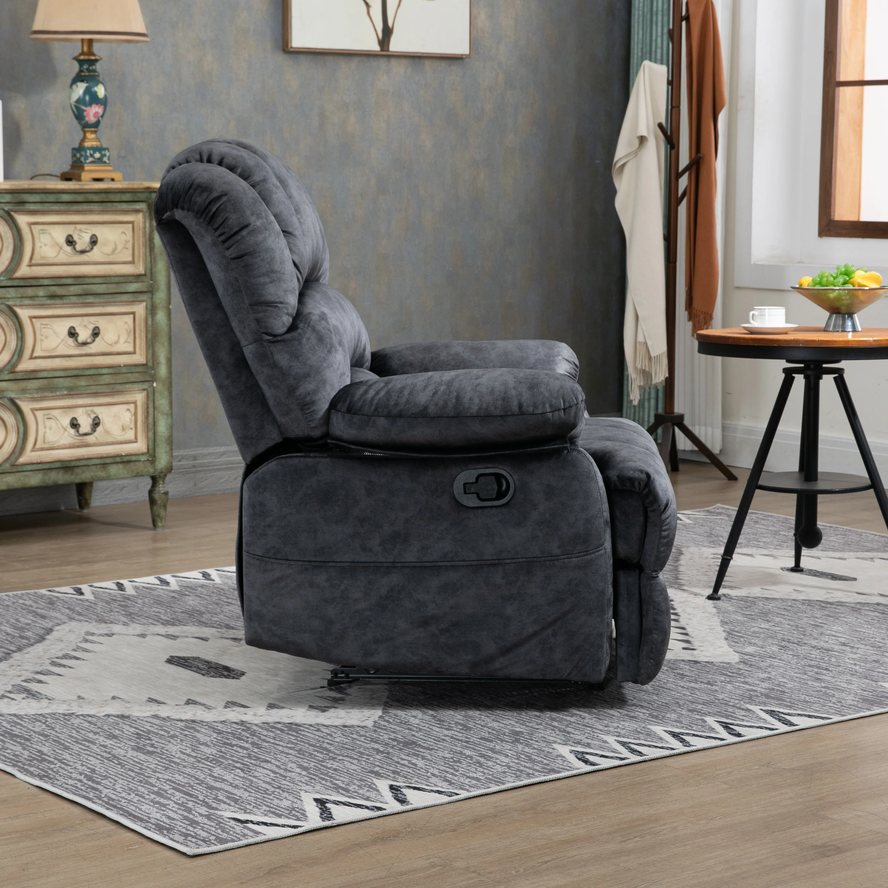 Large Manual Recliner Chair in Fabric for Living Room