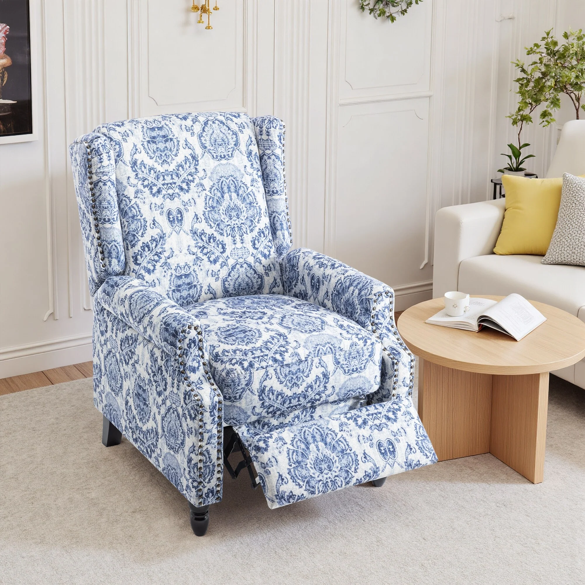 Linen Manual Upholstered Recliner with Wood Legs