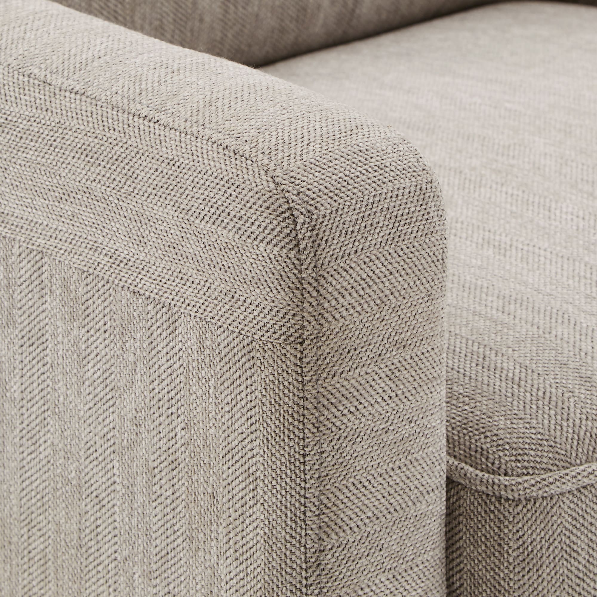 Cadeau Push Back Swivel Recliner Chair by iNSPIRE Q Modern