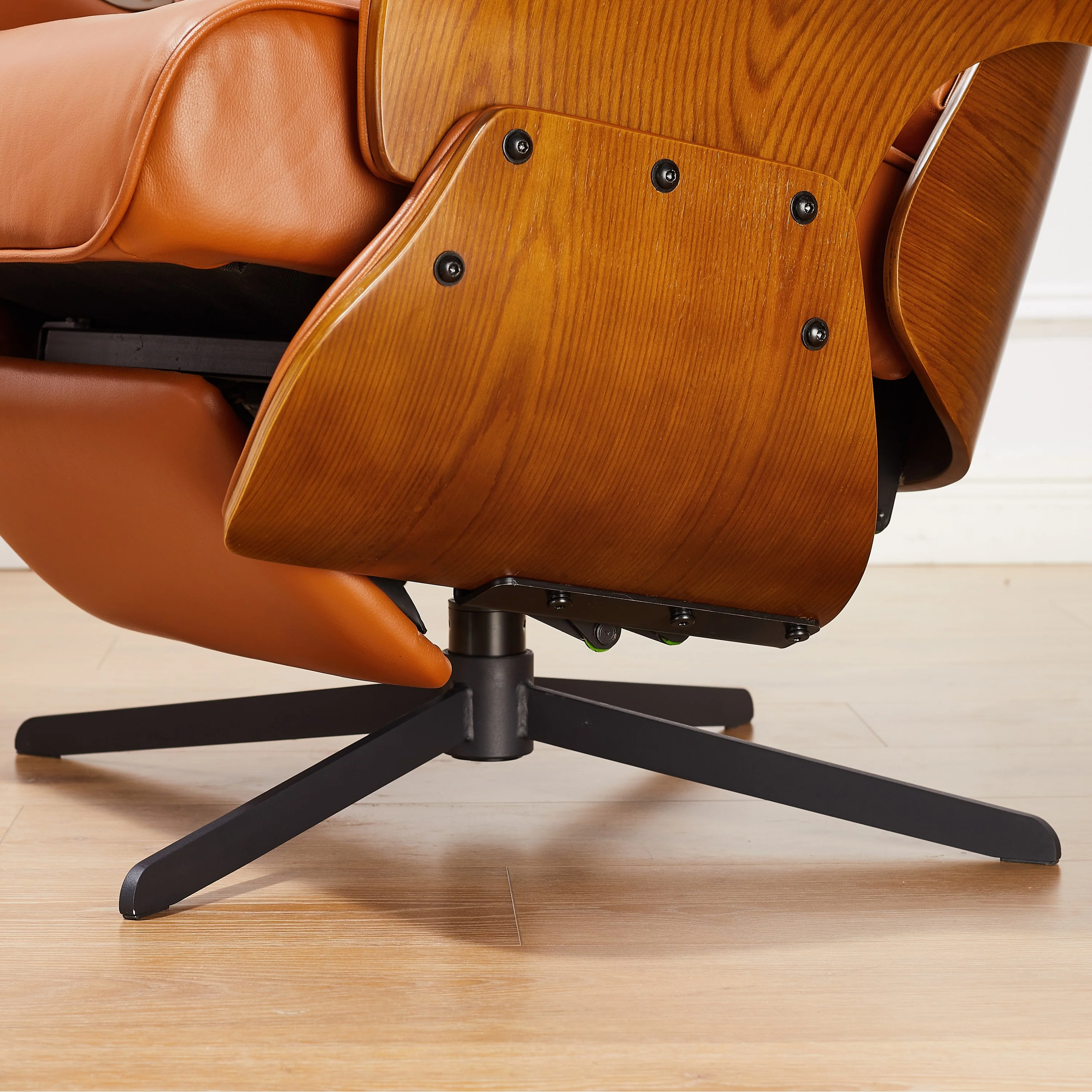 Art Leon Mid-century Modern Genuine Leather Lounge Chair Recliner