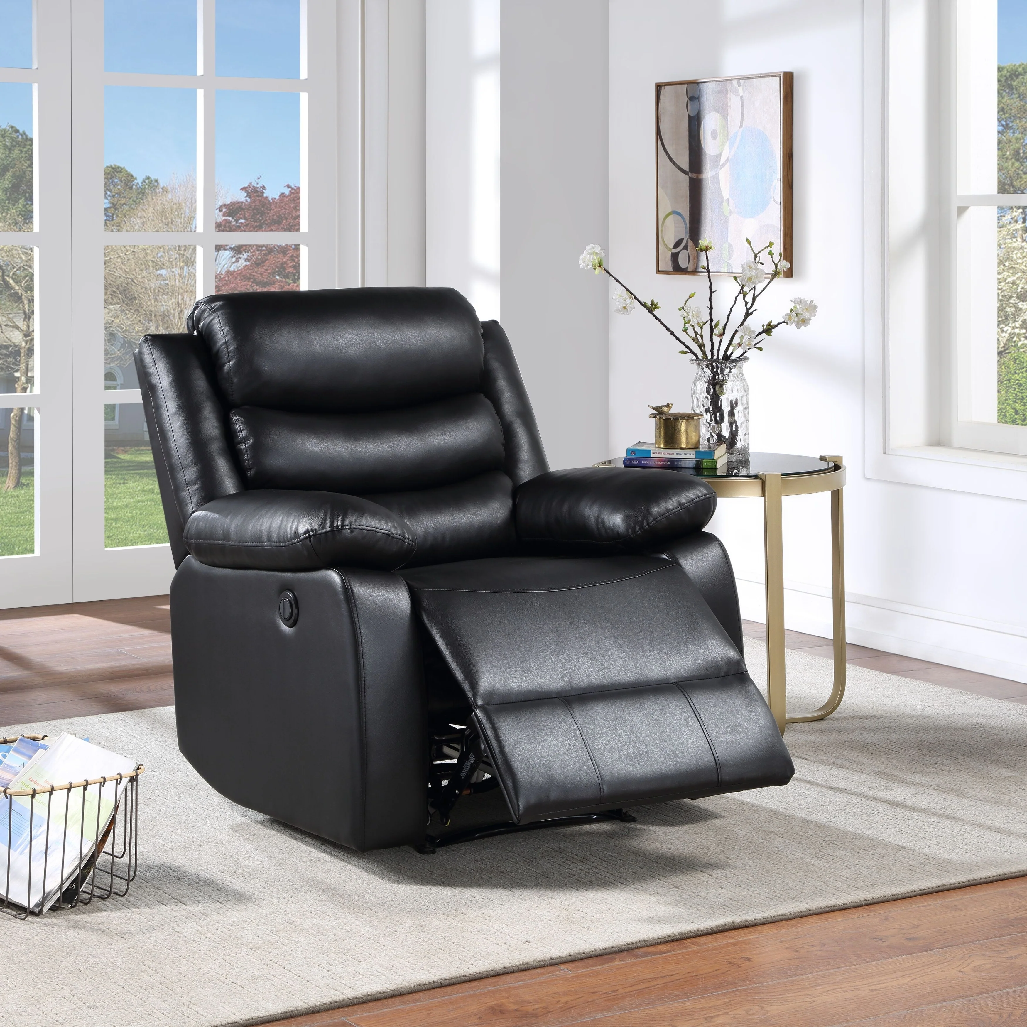 Black Synthetic Leather Power Motion Recliner