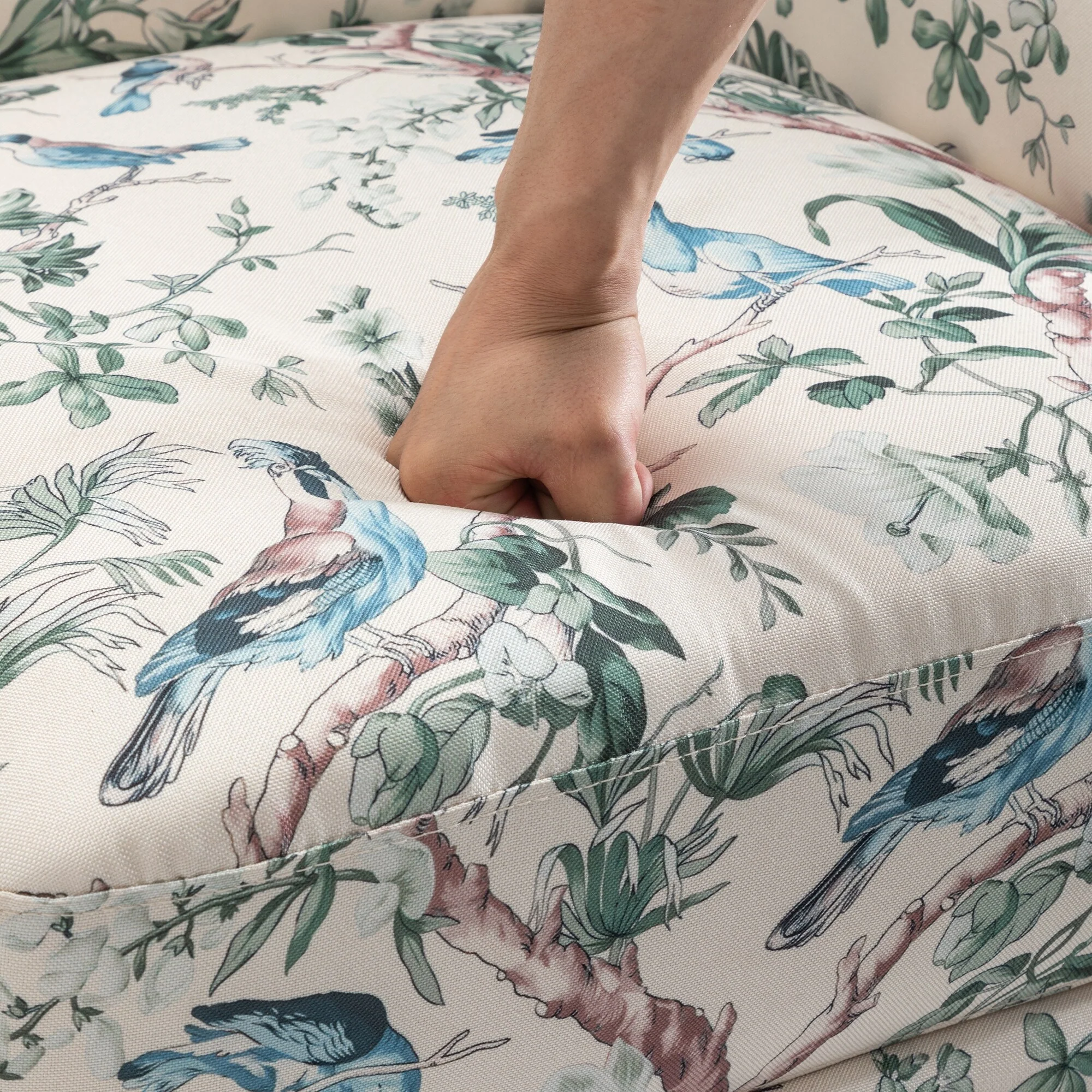 Linen Manual Upholstered Recliner with Wood Legs