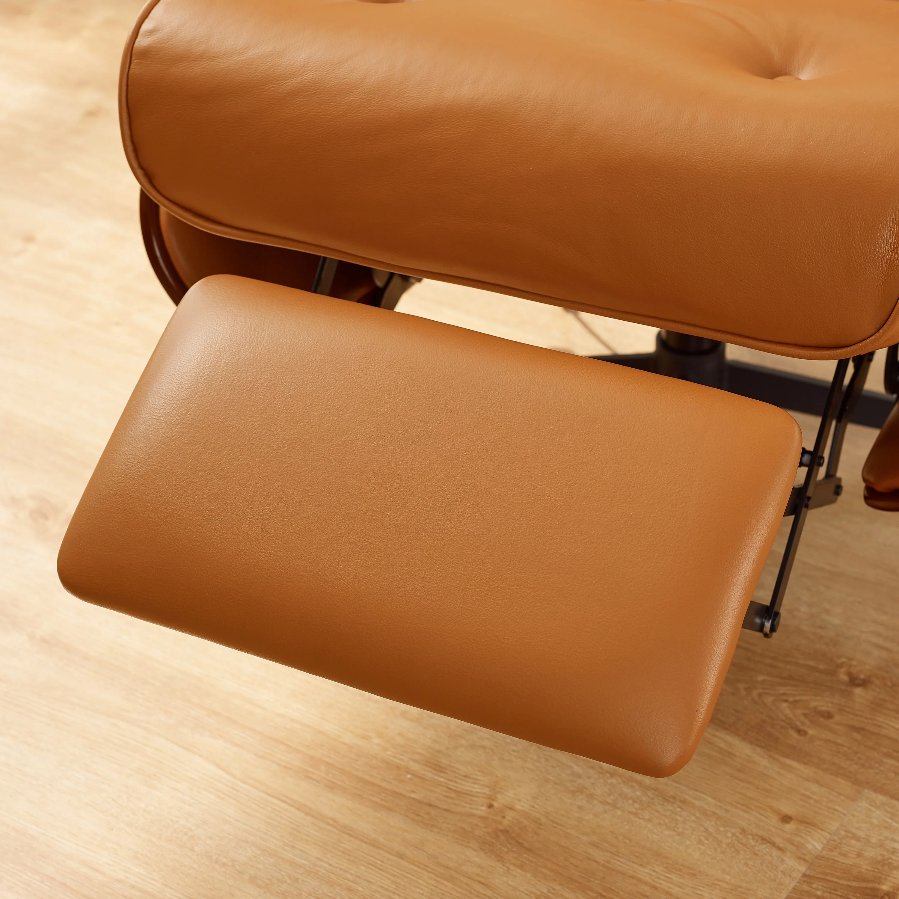 Art Leon Mid-century Modern Genuine Leather Lounge Chair Recliner