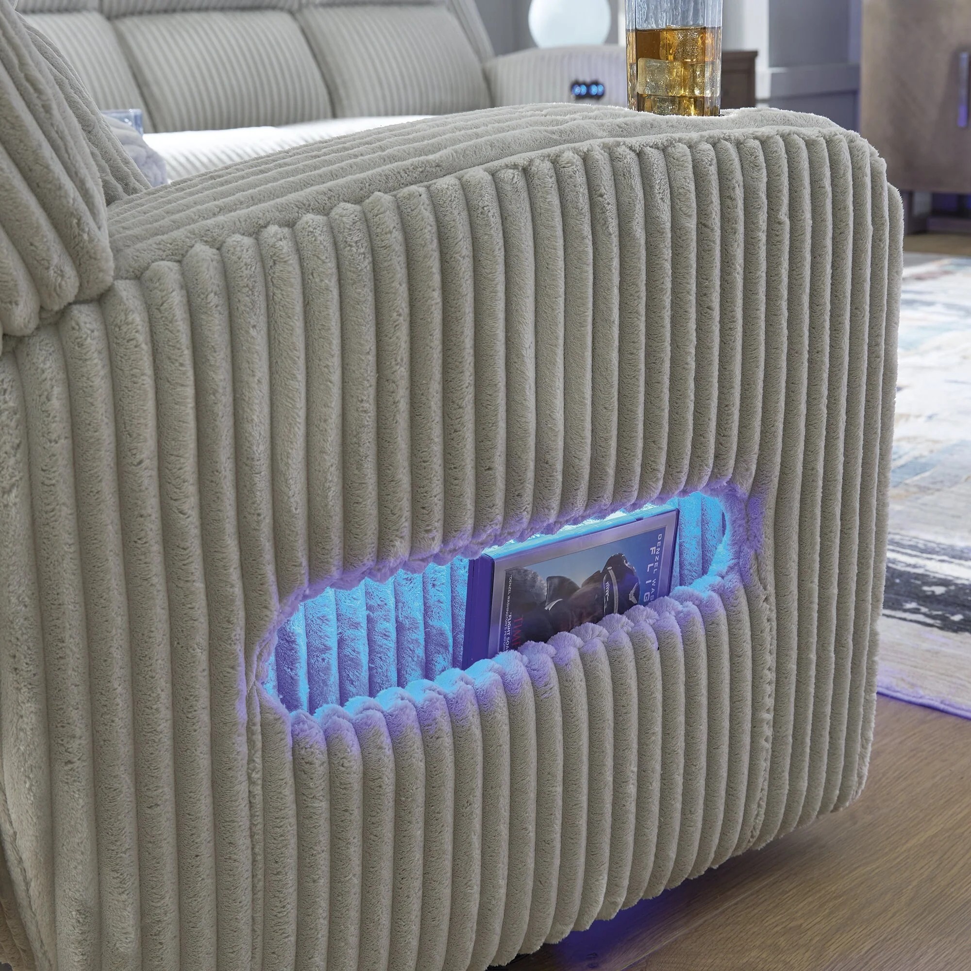 Signature Design by Ashley TwinBrooke Power Recliner