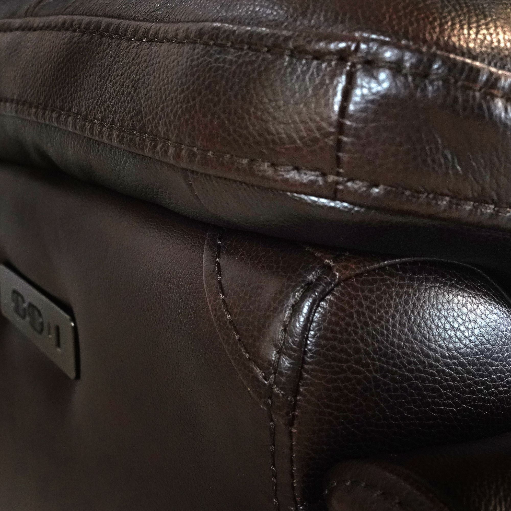 Top Grain Leather Power Recliner Chair Adjustable Headrest Extendable Footrest Zero Gravity Recliner