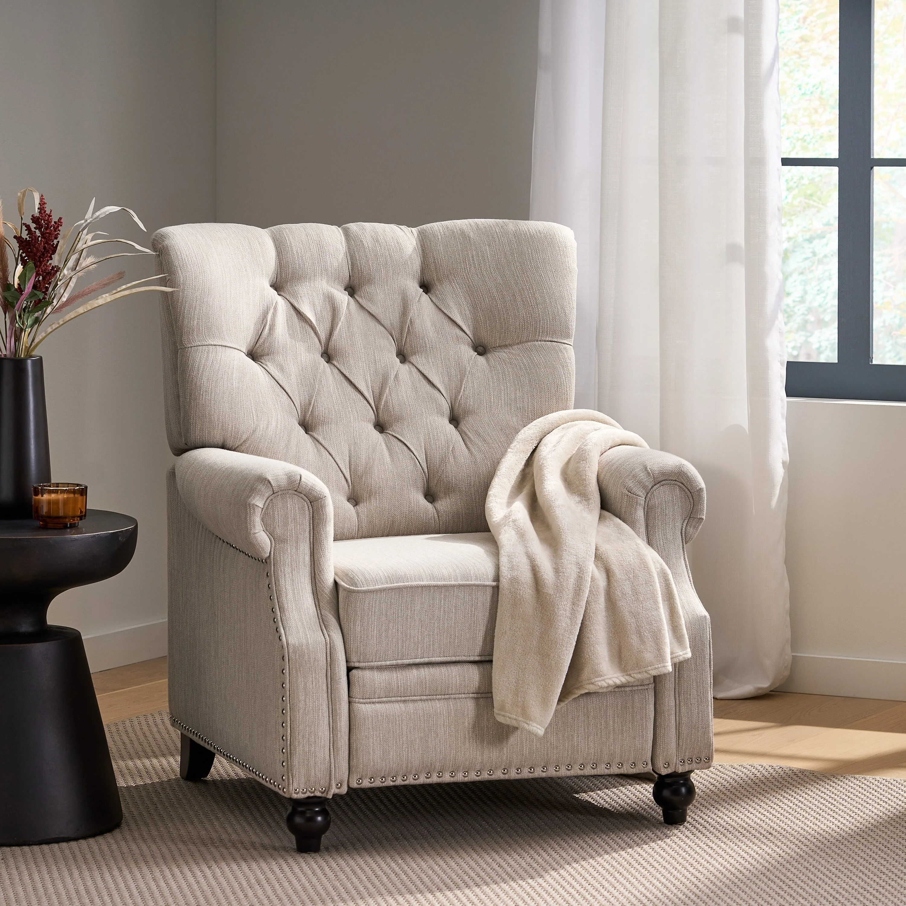Button?Tufted Push?Back Recliner Chair with Nailhead & Rolled Arms