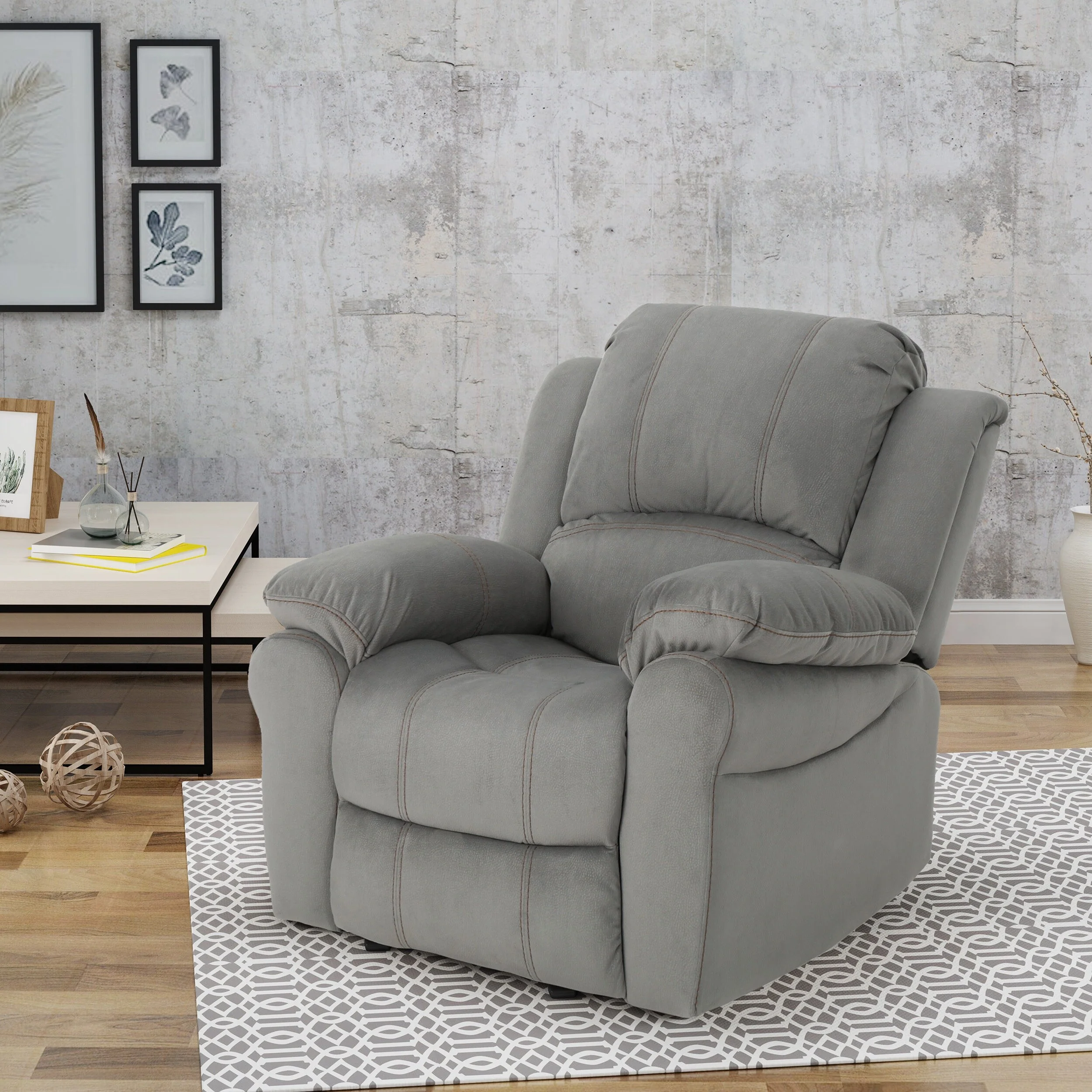 38.5 Wide Manual Glider Standard Recliner