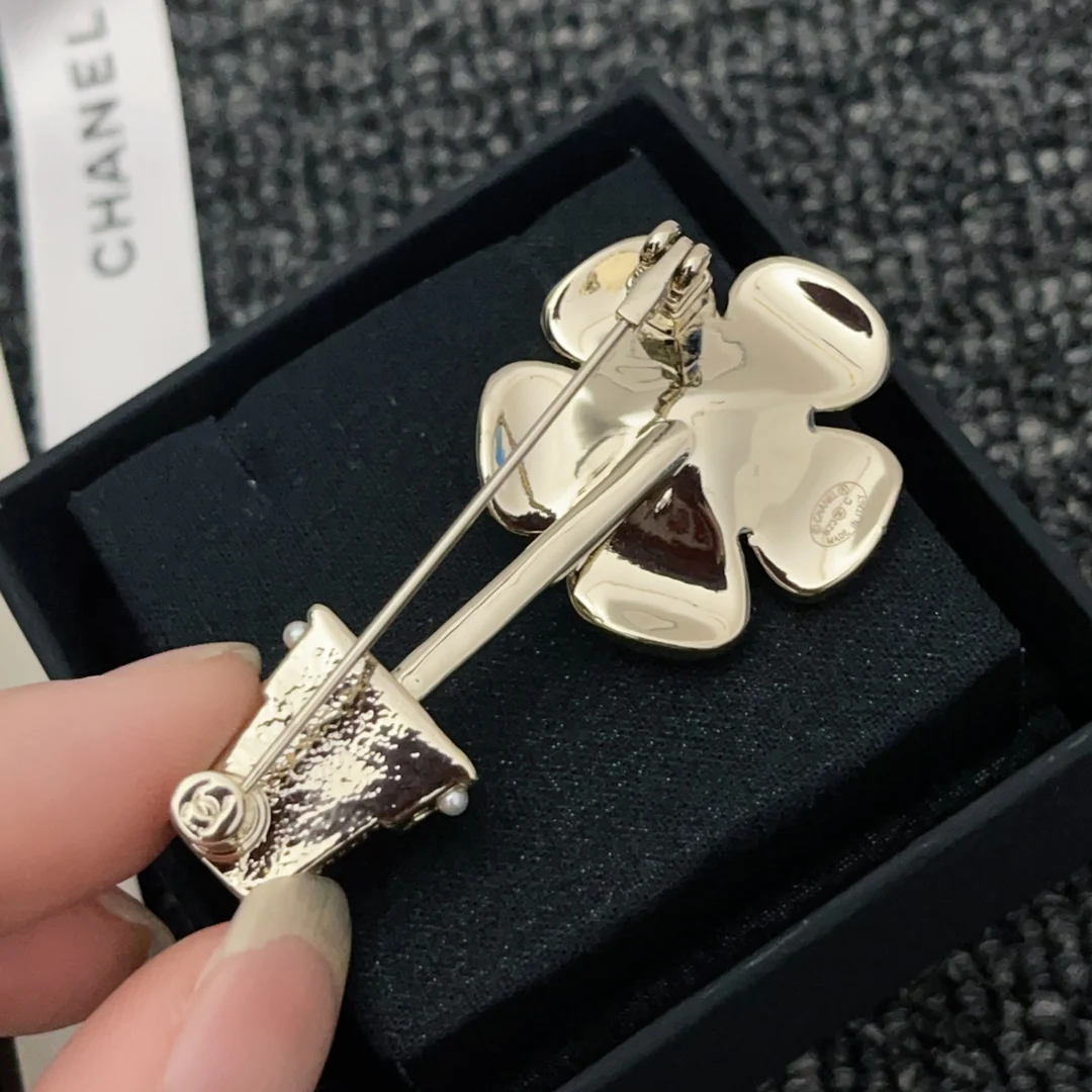 BCB008 CC flower brooch - ccjewelryacc