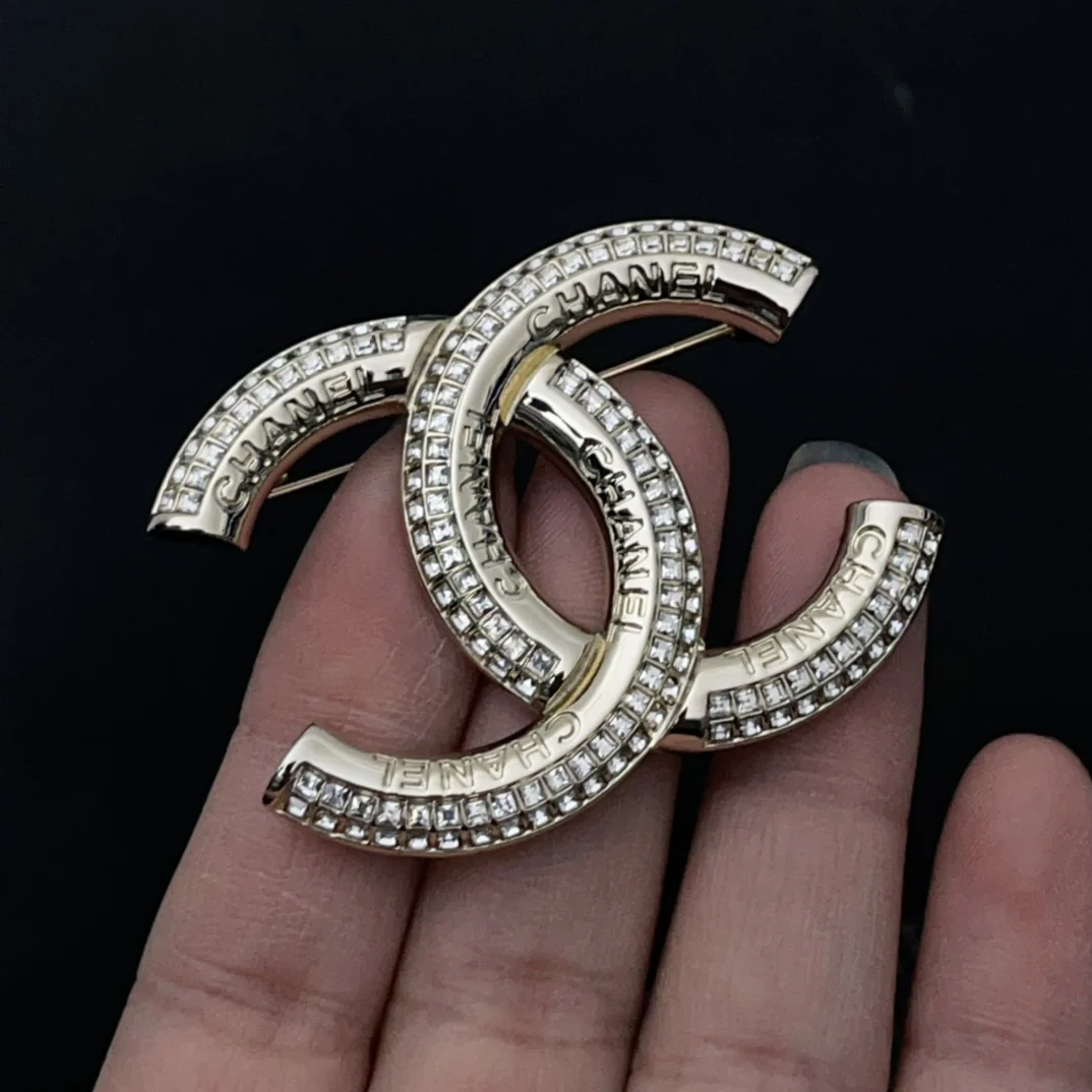 BCB014 CC brooch pin - ccjewelryacc