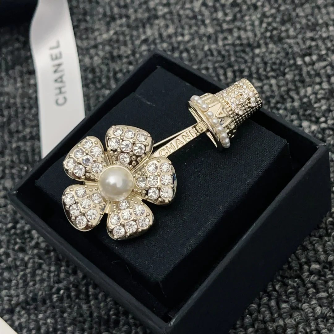 BCB008 CC flower brooch - ccjewelryacc