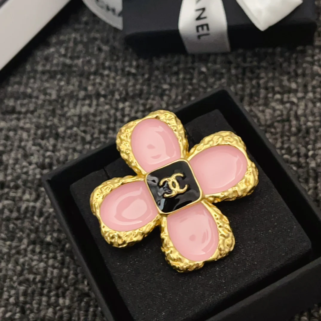 BCB009 CC leaf clover brooch - ccjewelryacc