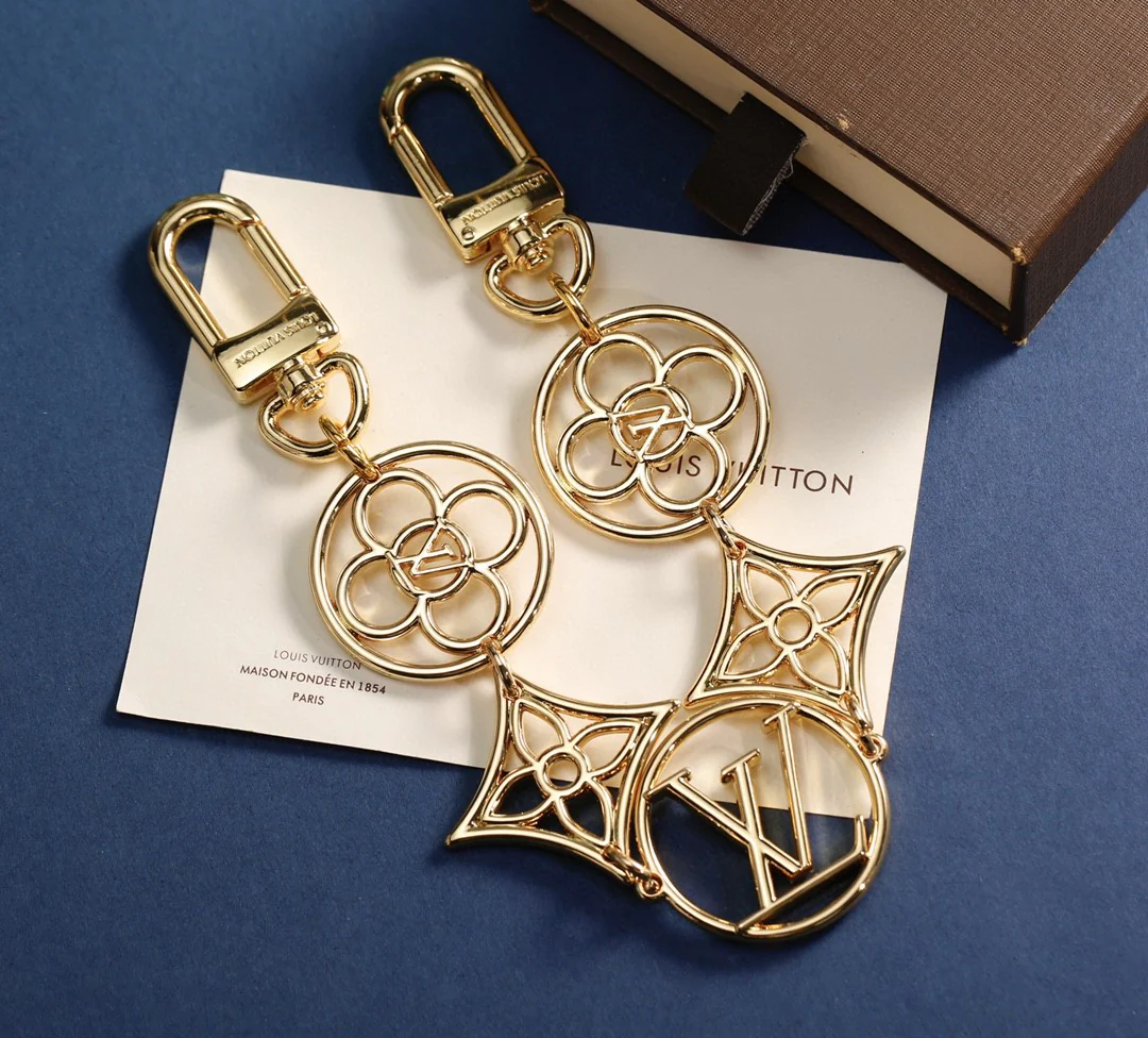 Luxury designer Keychain LVK006 - ccjewelryacc