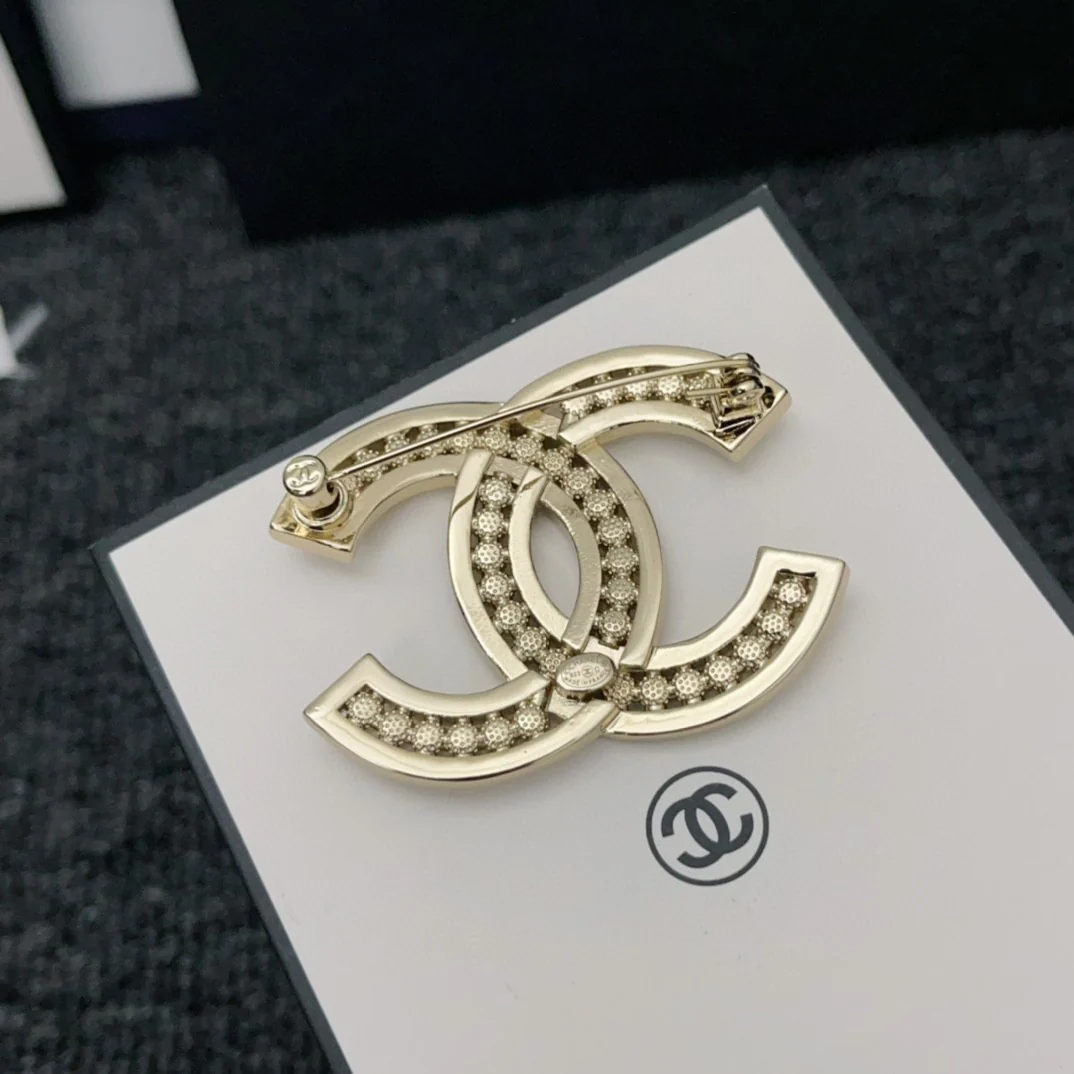 BCB074 CC Crystal brooch pin - ccjewelryacc