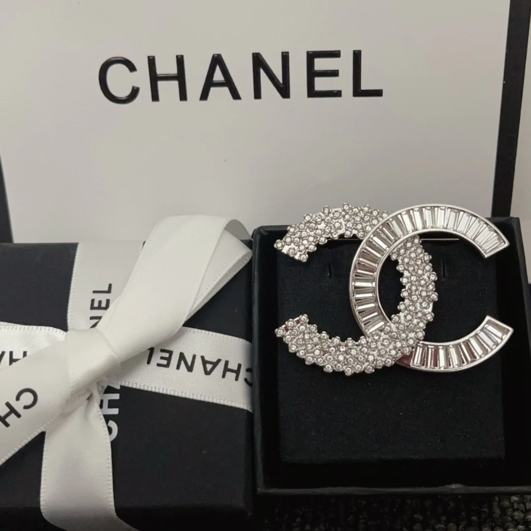 BCB080 CC brooch - ccjewelryacc