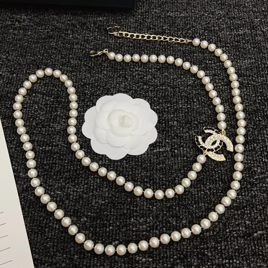 CCL018 Long pearl chain with metal and leather cc logo sweater necklace - ccjewelryacc