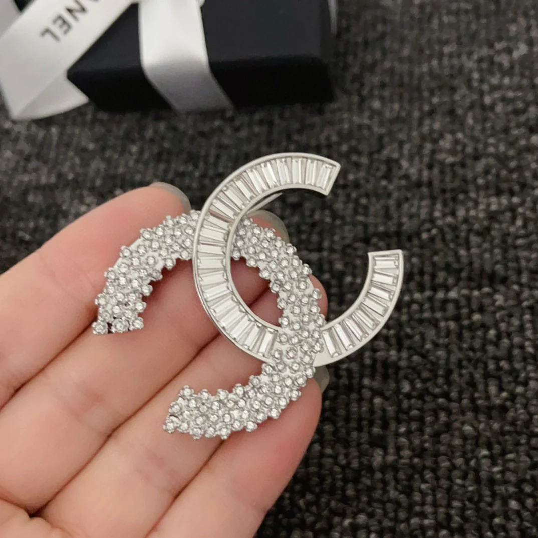 BCB080 CC brooch - ccjewelryacc