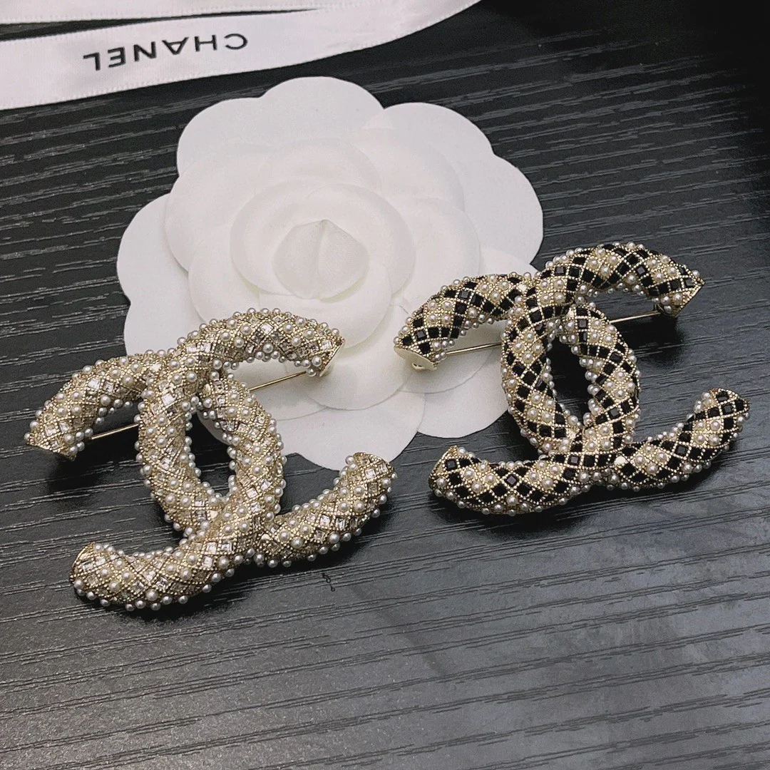 BCB048 Pearl Crystal Enamel CC Brooch Black Gold - ccjewelryacc