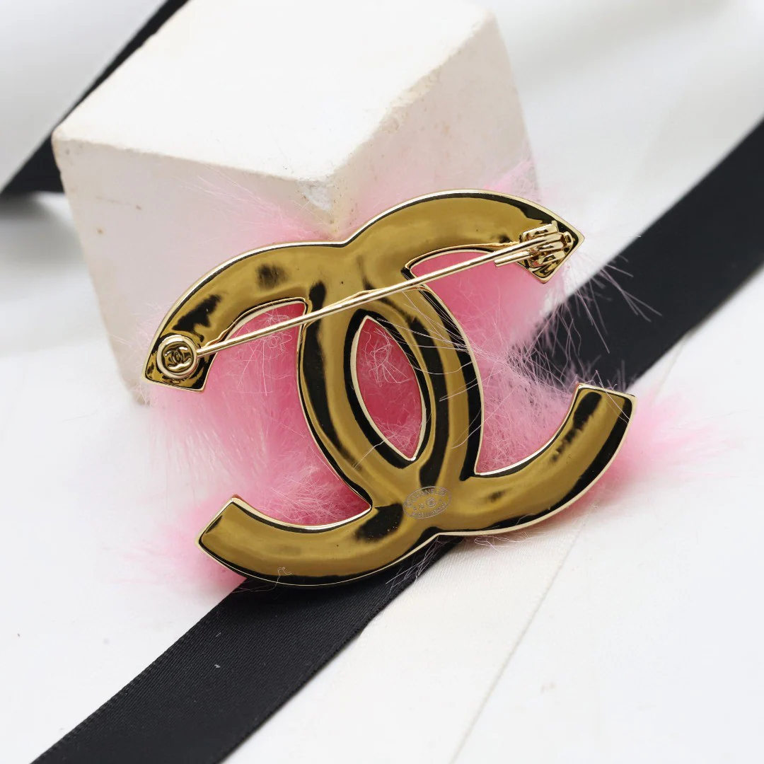 BCB256 Pink plush CC logo brooch pin - ccjewelryacc