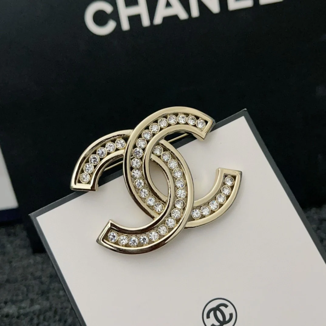 BCB074 CC Crystal brooch pin - ccjewelryacc