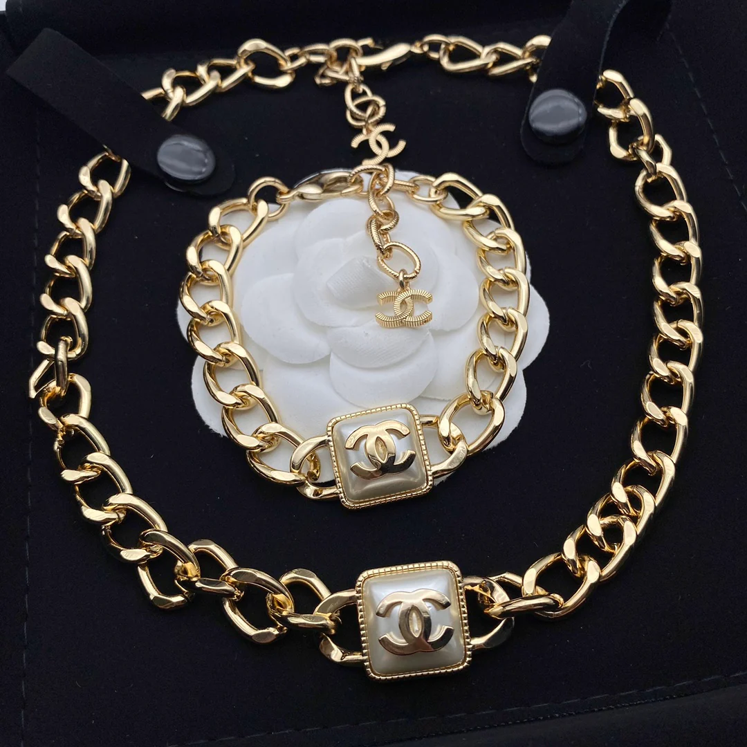 CCT051 Chanel Pearl CC Chain Link Choker Necklace Gold - ccjewelryacc