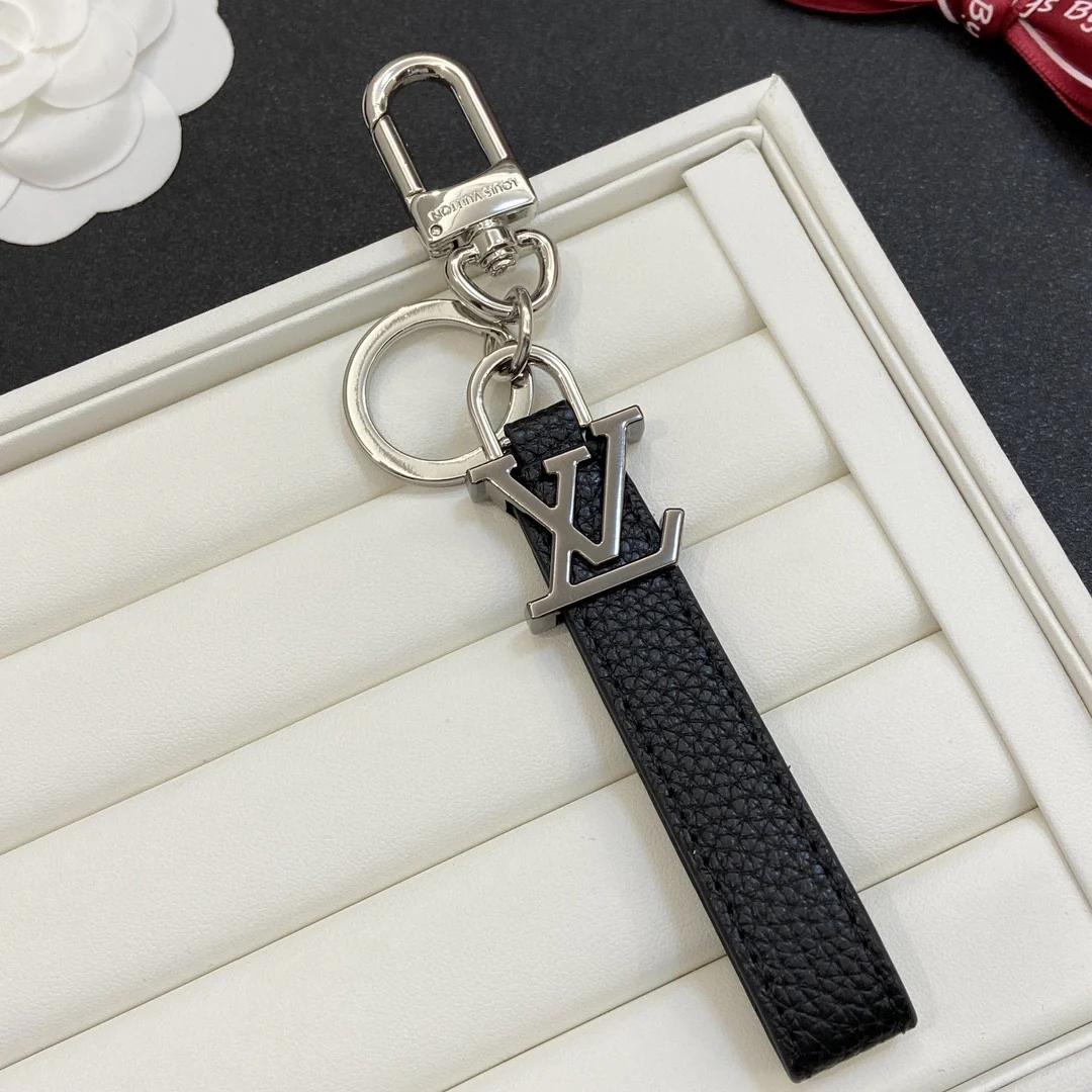 Luxury designer Keychain LVK003 - ccjewelryacc