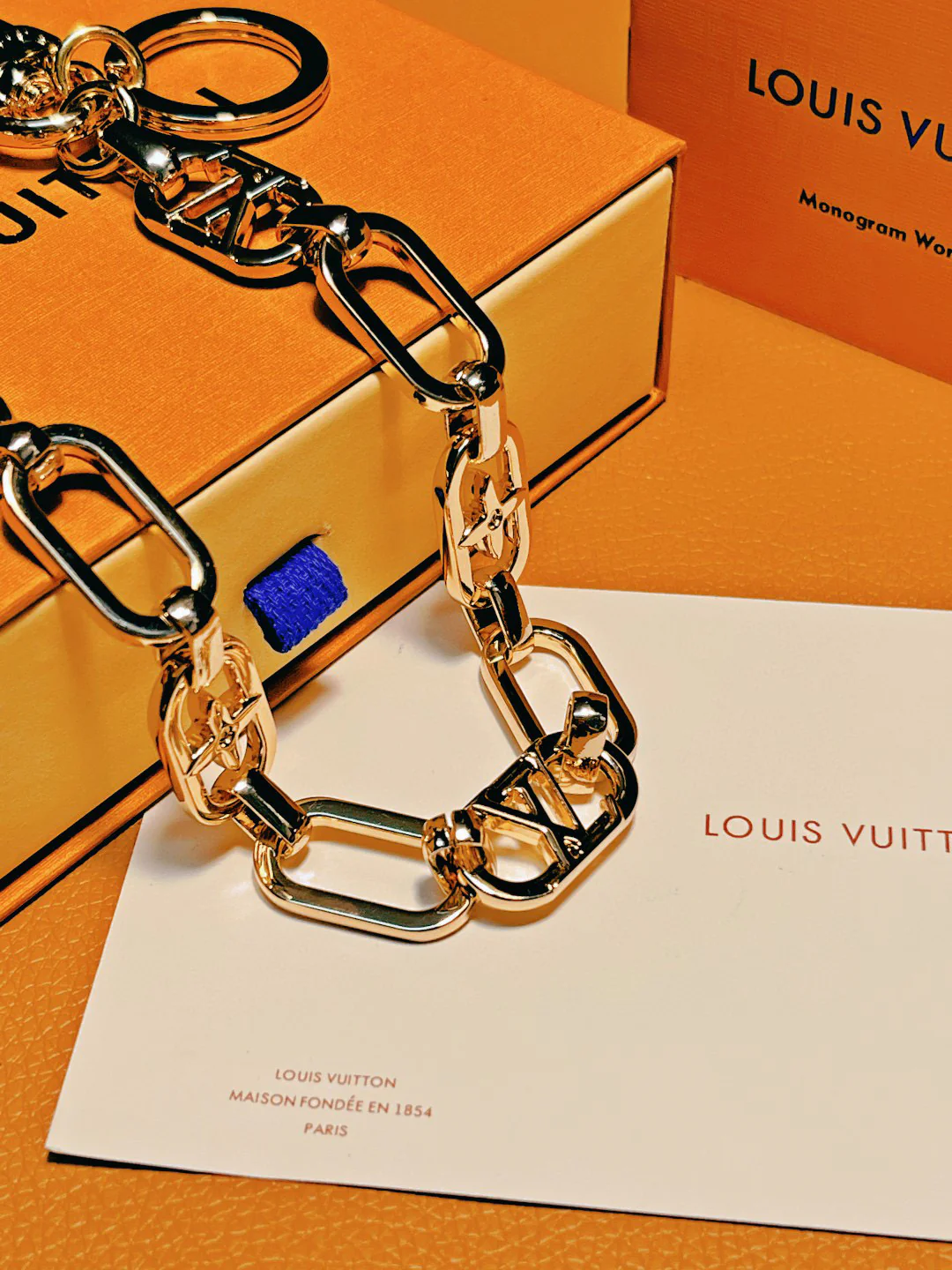 LVK101 Luxury designer Chromatic Keychain M00878 - ccjewelryacc