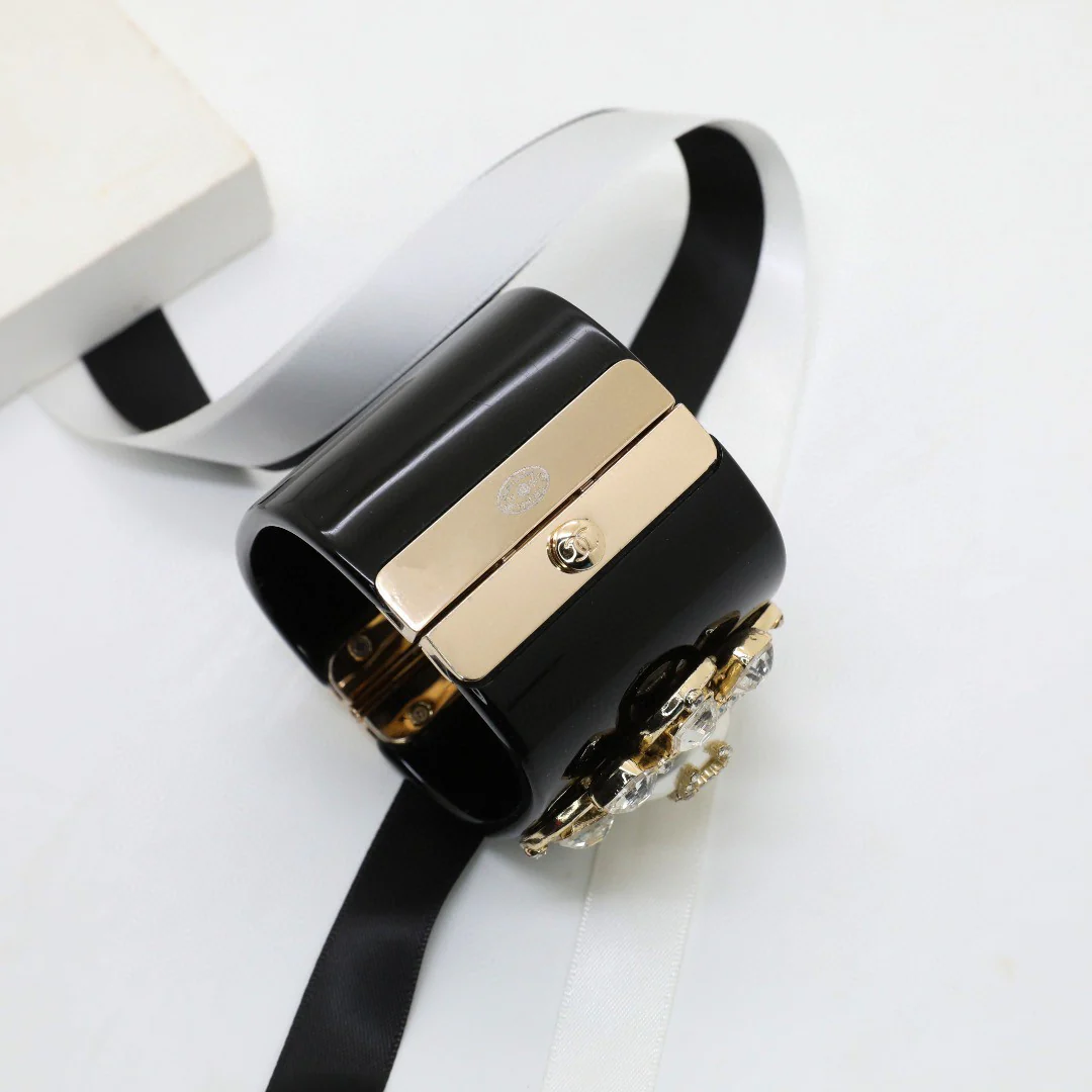 CCS060 CC acrylic cuff bracelet - ccjewelryacc