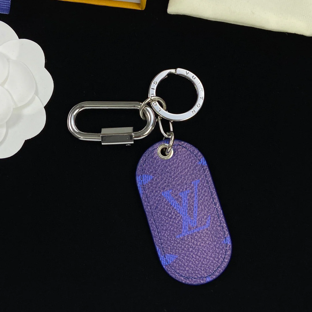 Luxury designer Keychain LVK039 - ccjewelryacc