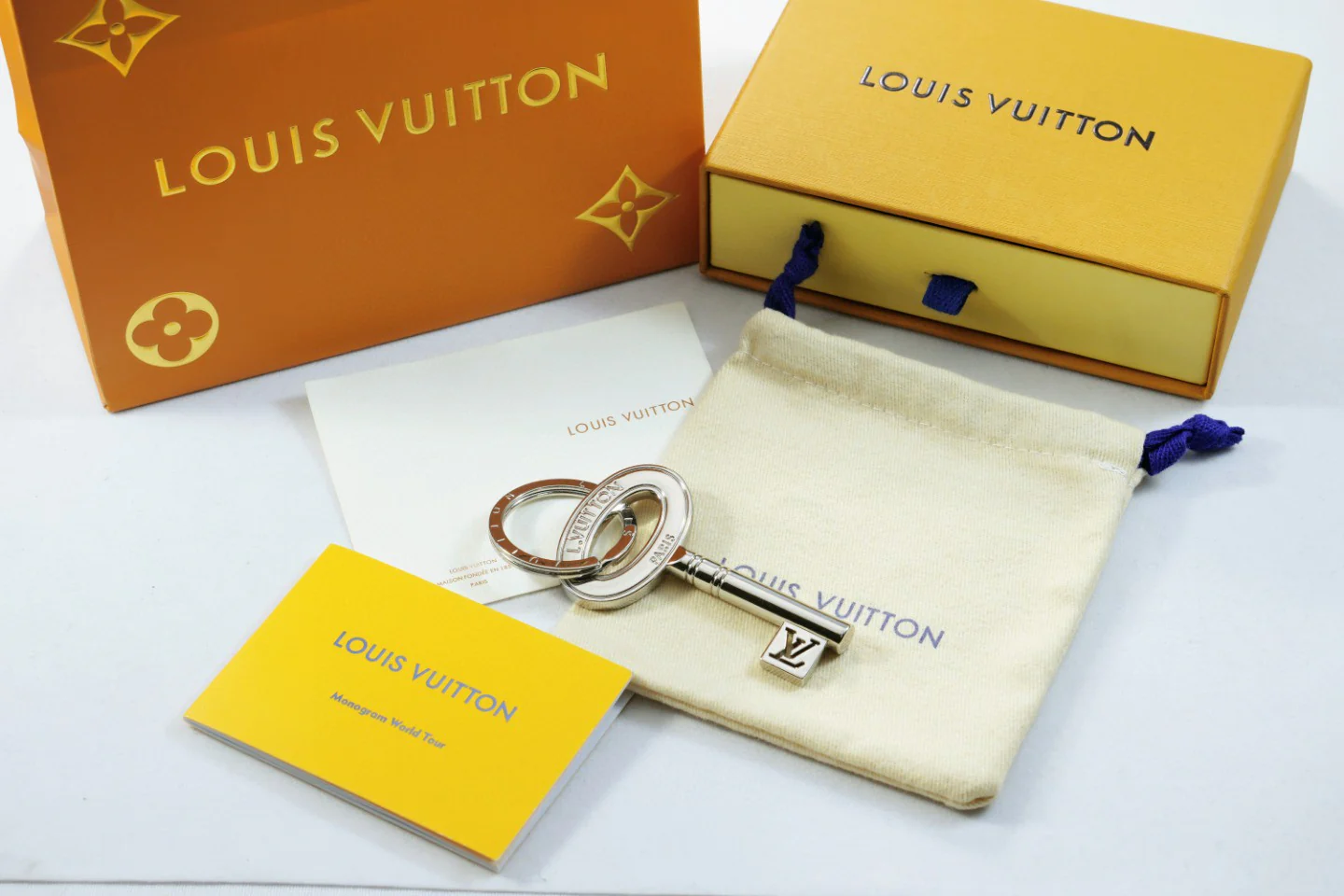 Luxury designer Chromatic Keychain LVK063 - ccjewelryacc