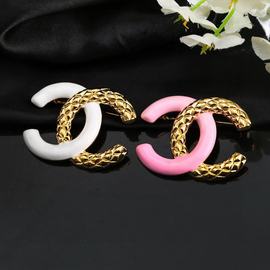 BCB028 Pink CC brooch - ccjewelryacc
