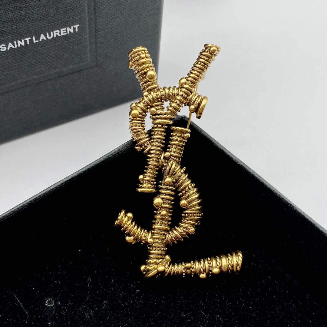 BYB036 YVES LSY LOGO Brooch pin - ccjewelryacc