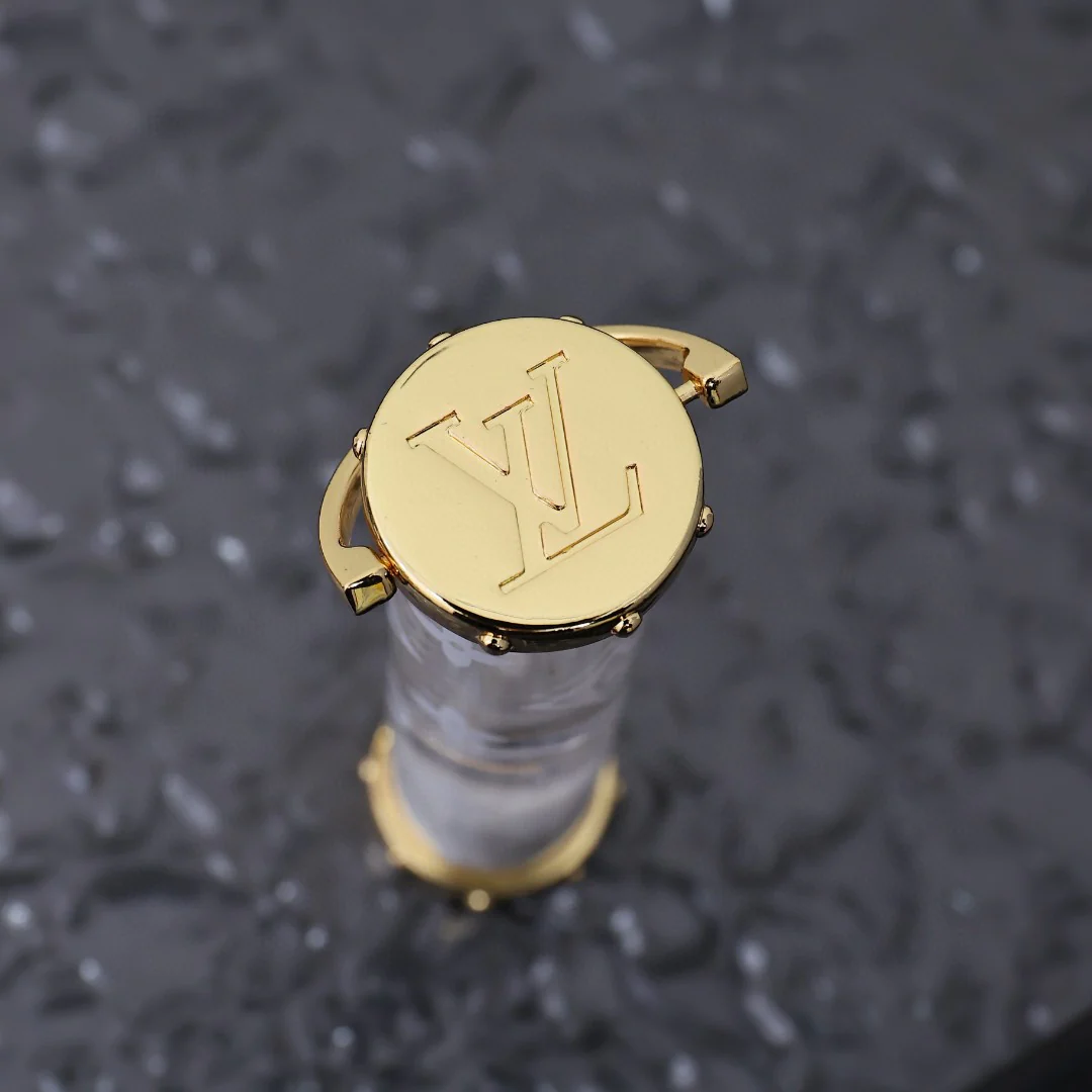 LVK096 Luxury designer Chromatic Keychain - ccjewelryacc