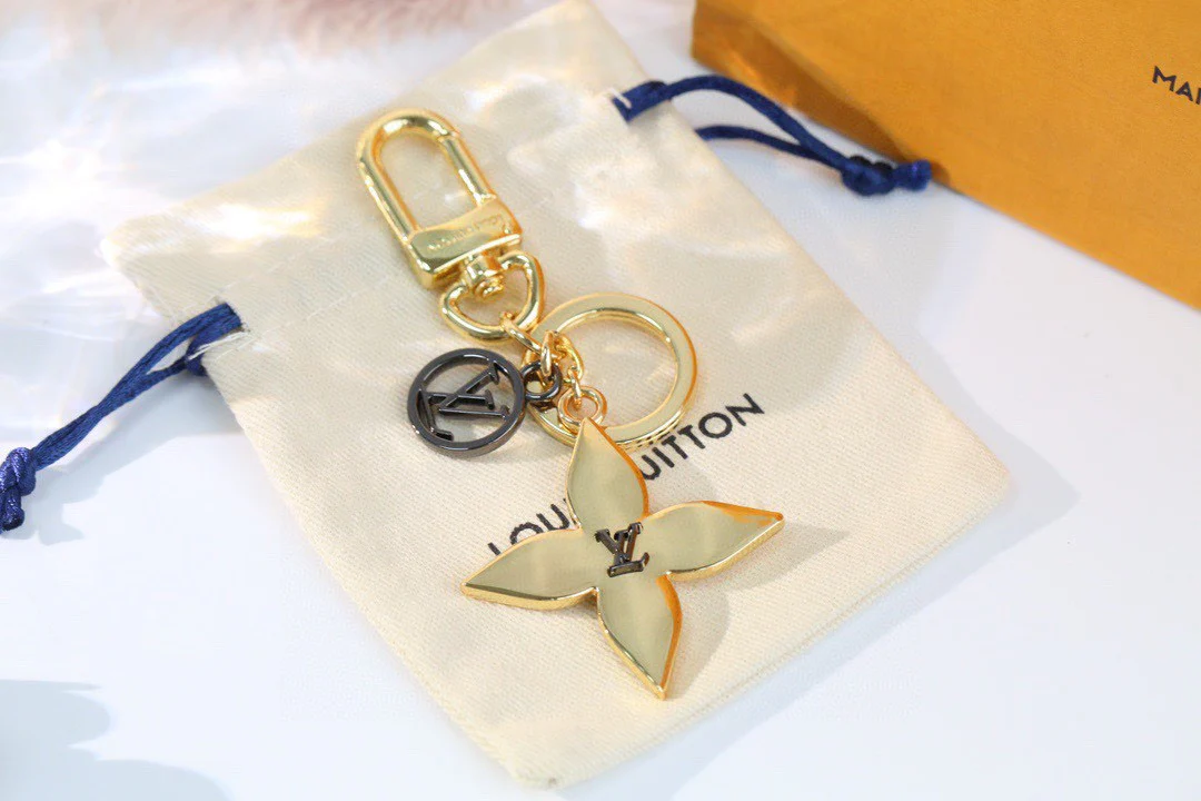 Luxury designer Keychain LVK009 - ccjewelryacc