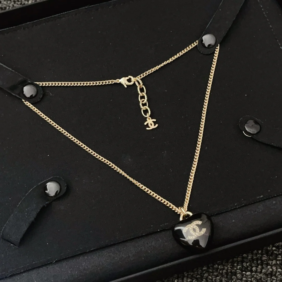 CCN006 CC Black Heart Necklace - ccjewelryacc
