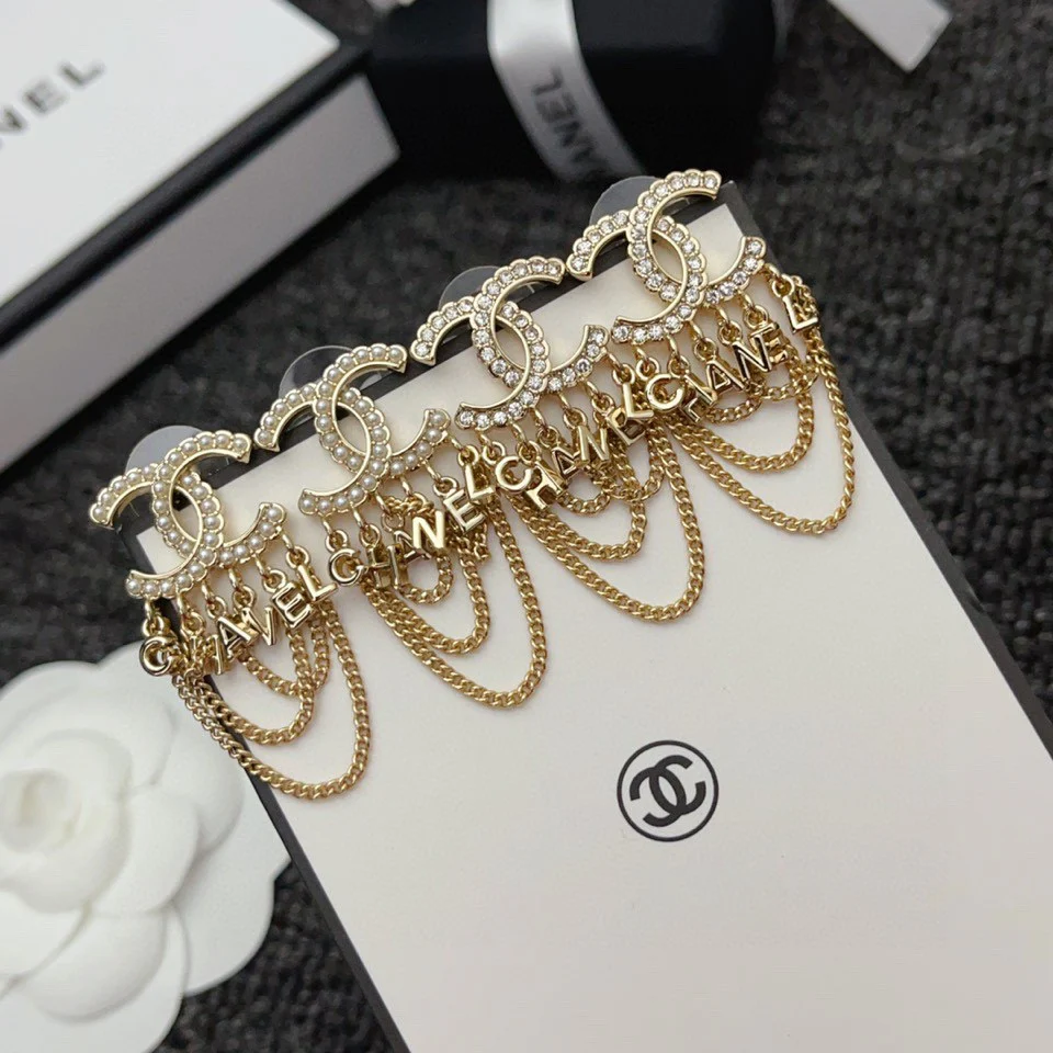 CCE045 Chanel crystal/pearl cc logo with chain tassels earrings - ccjewelryacc